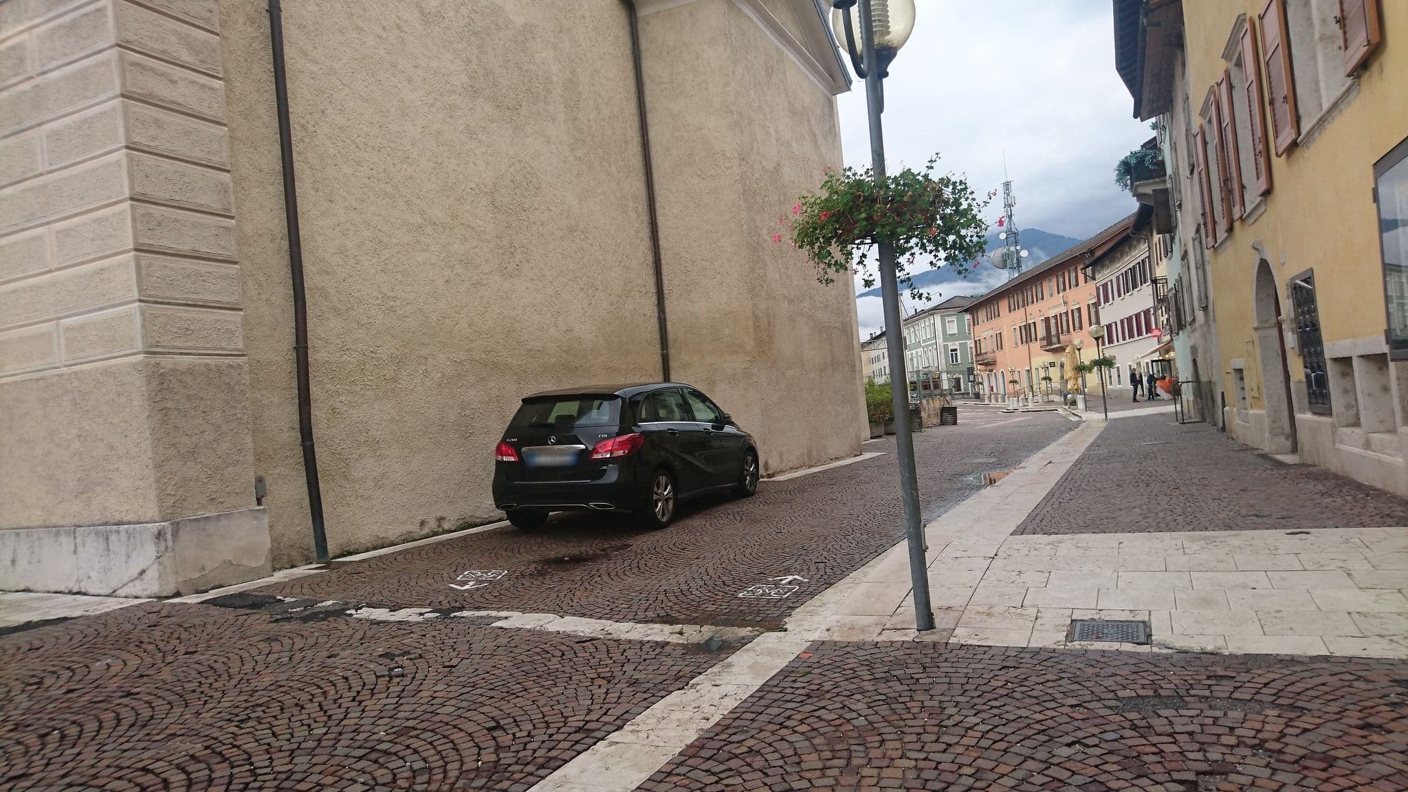 Street view near B&B al Gatto Nero, Borgo Valsugana — © voschix (CC BY-SA · Mapillary)