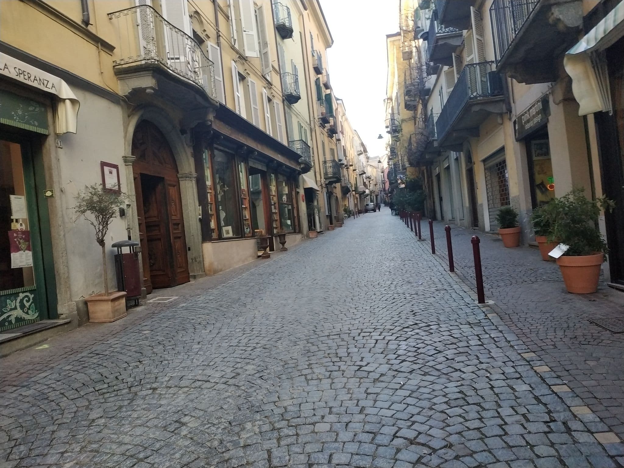 Street view near Re Arduino Ivrea, Ivrea — © mbranco (CC BY-SA · Mapillary)