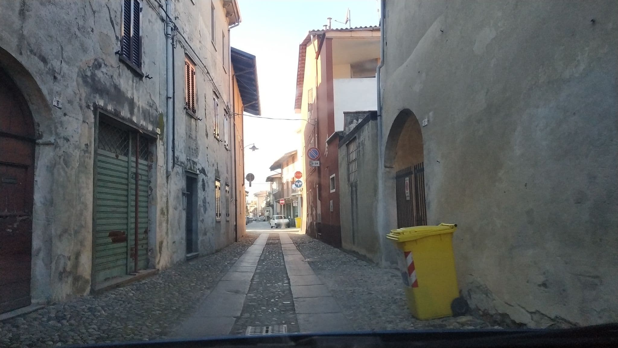 Street view near La Taverna di Tony, Montalto Dora — © mbranco (CC BY-SA · Mapillary)
