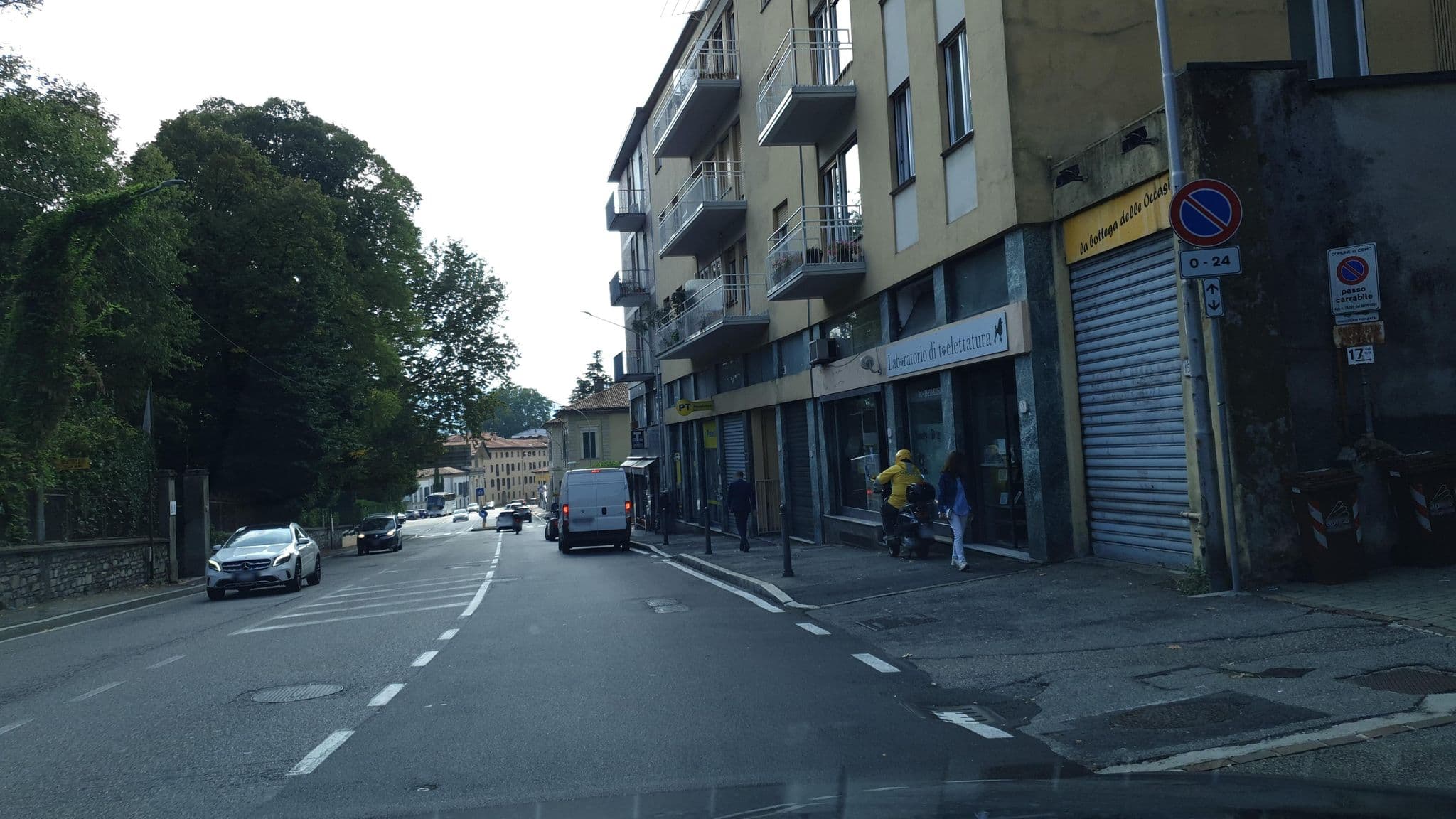 Street view near New Generation Hostel Como Lake, Monte Olimpino — © jopparn (CC BY-SA · Mapillary)