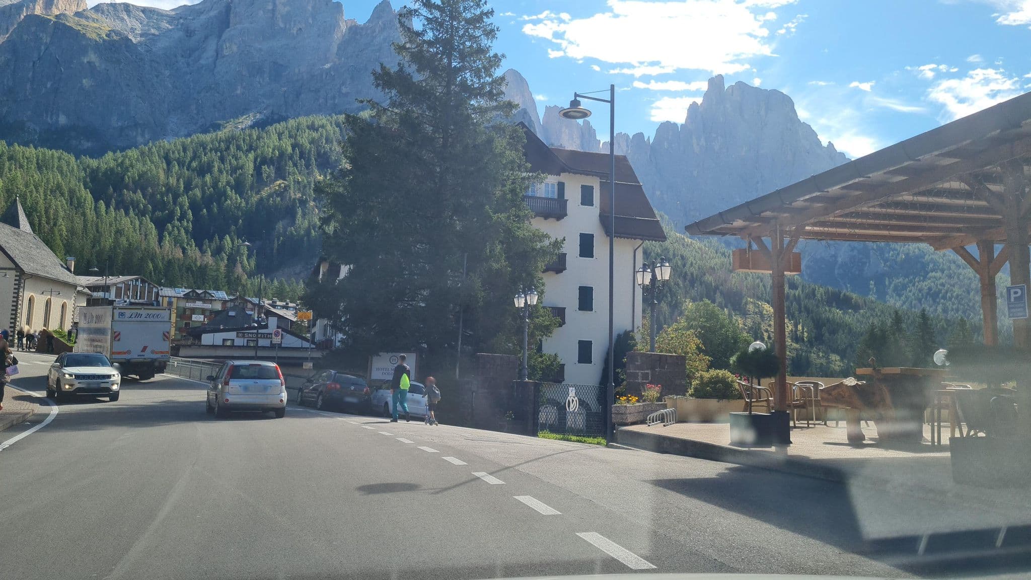 Street view near Albergo Centrale, Tonadico — © laniuscollurio (CC BY-SA · Mapillary)