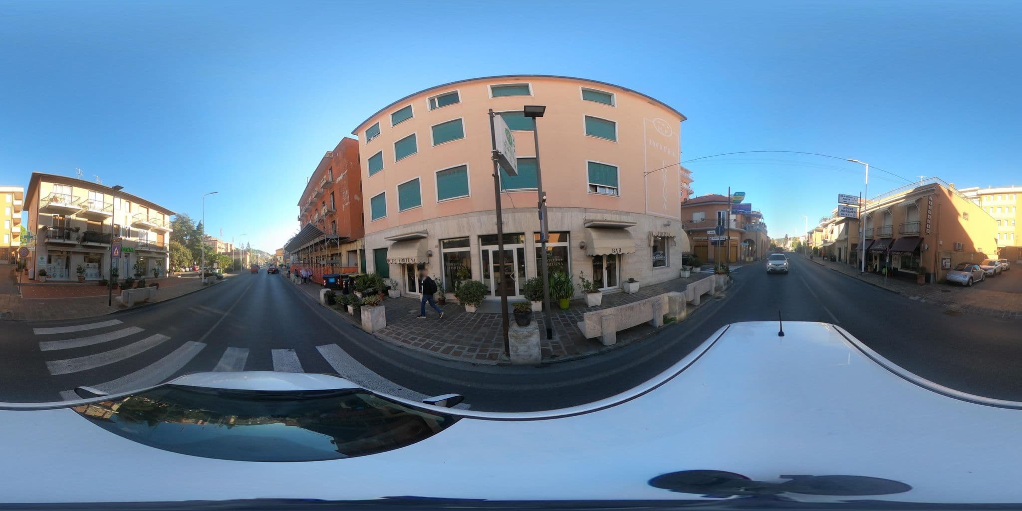 Street view near Hotel Fortuna, San Bartolomeo al Mare — © LucianoC63 (CC BY-SA · Mapillary)