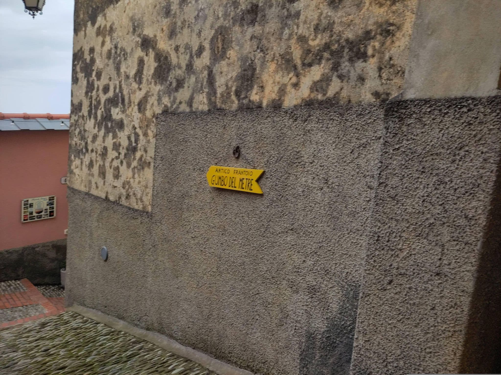 Street view near Florinda Lemon Suite, Cervo — © marcuscalabresus (CC BY-SA · Mapillary)
