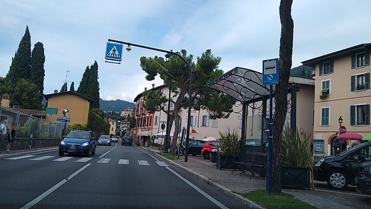 Street view near Taverna affittacamere, Gardone Riviera — © thetornado76 (CC BY-SA · Mapillary)