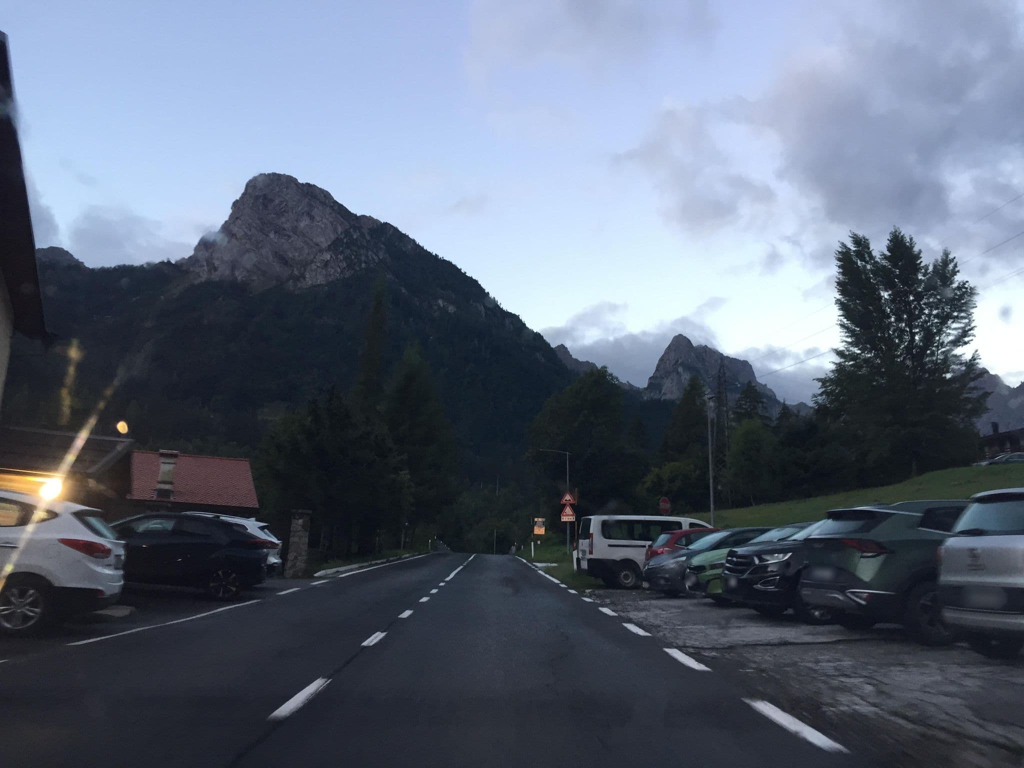 Street view near Albergo Miravalle, Granvilla — © igorzo (CC BY-SA · Mapillary)