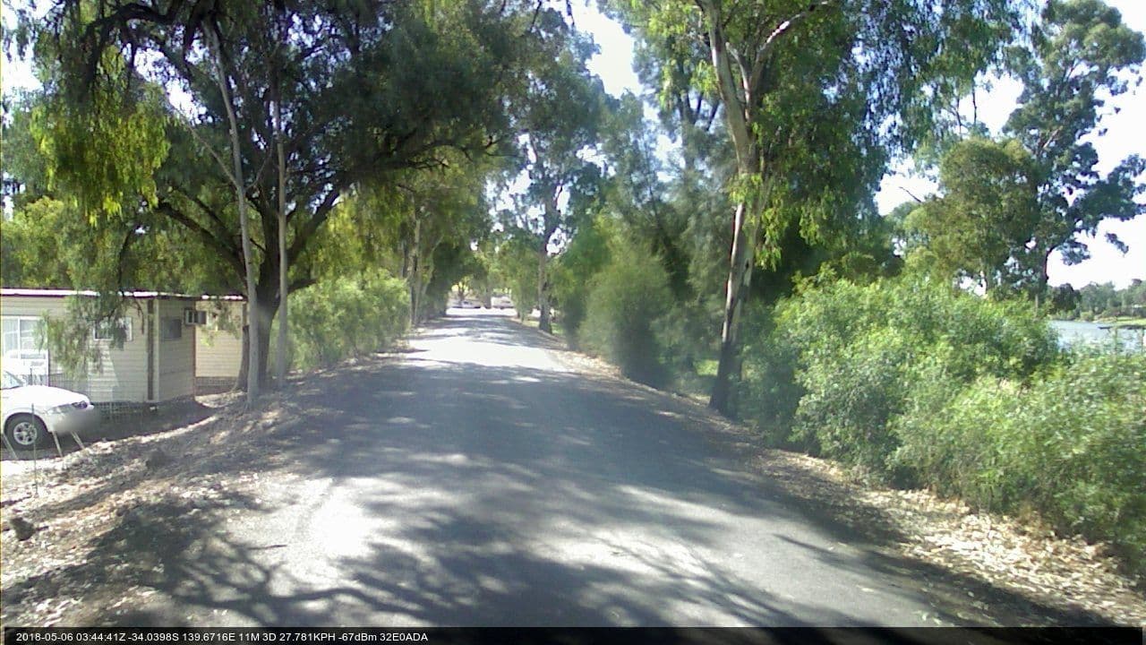 Street view near Morgan Riverside Caravan Park, Waikerie — © bob3bob3 (CC BY-SA · Mapillary)