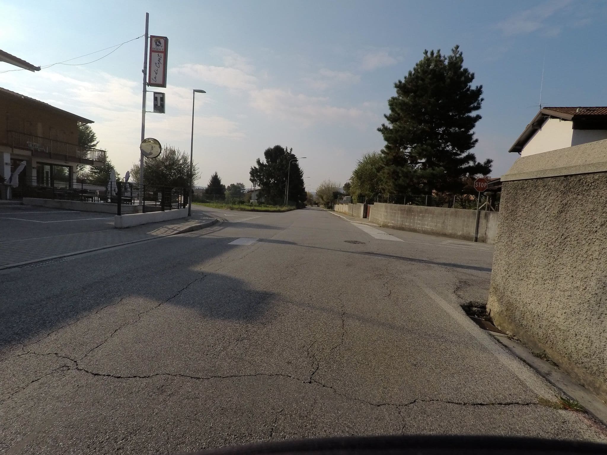 Street view near Là di Copet, Artegna — © borgofum (CC BY-SA · Mapillary)