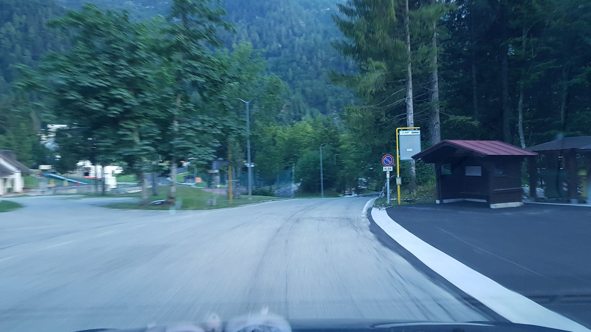 Street view near Rifugio Divisione Julia, Tarvisio — © igorzo (CC BY-SA · Mapillary)