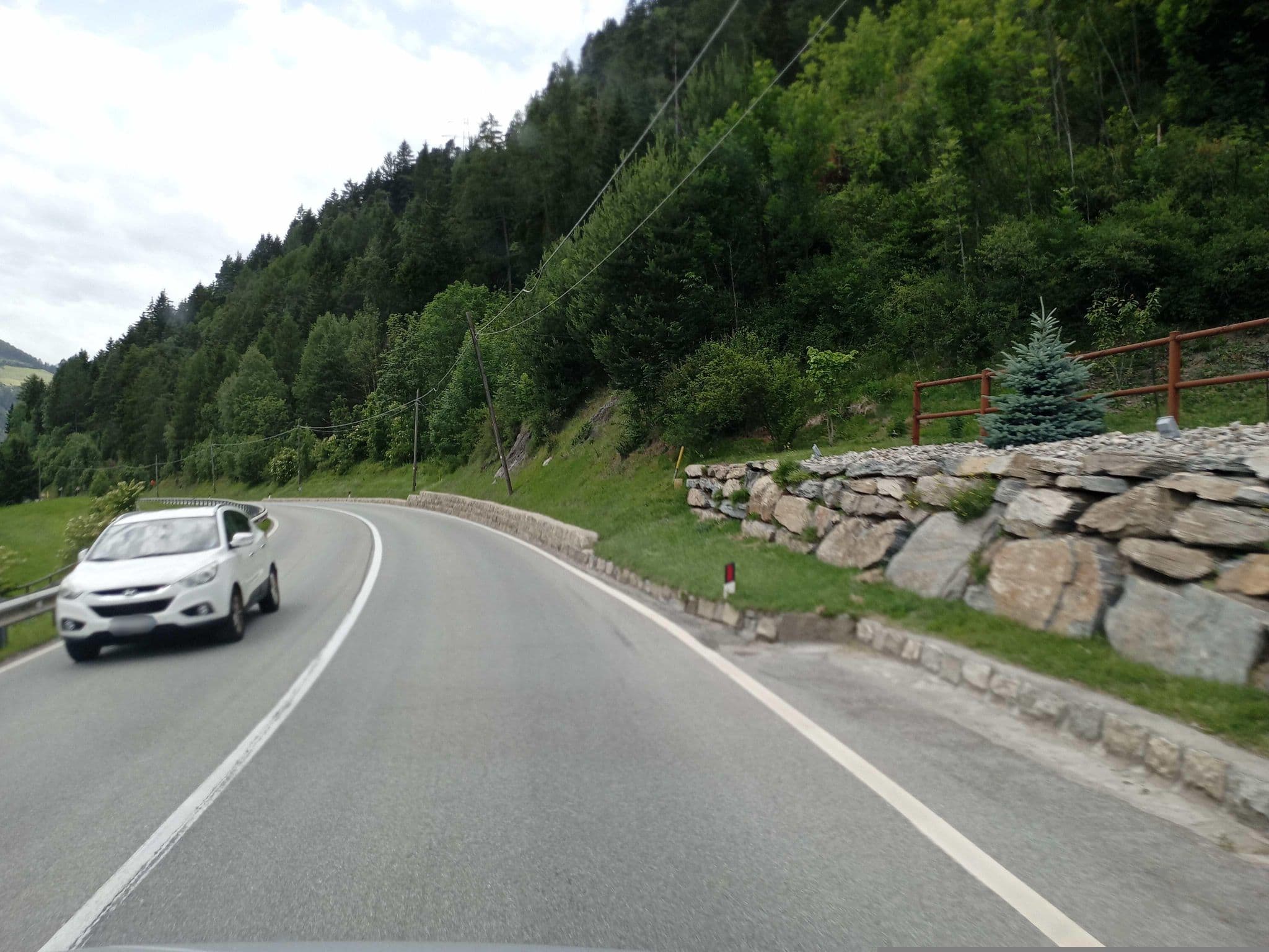 Street view near Larch, Vipiteno — © atze02 (CC BY-SA · Mapillary)