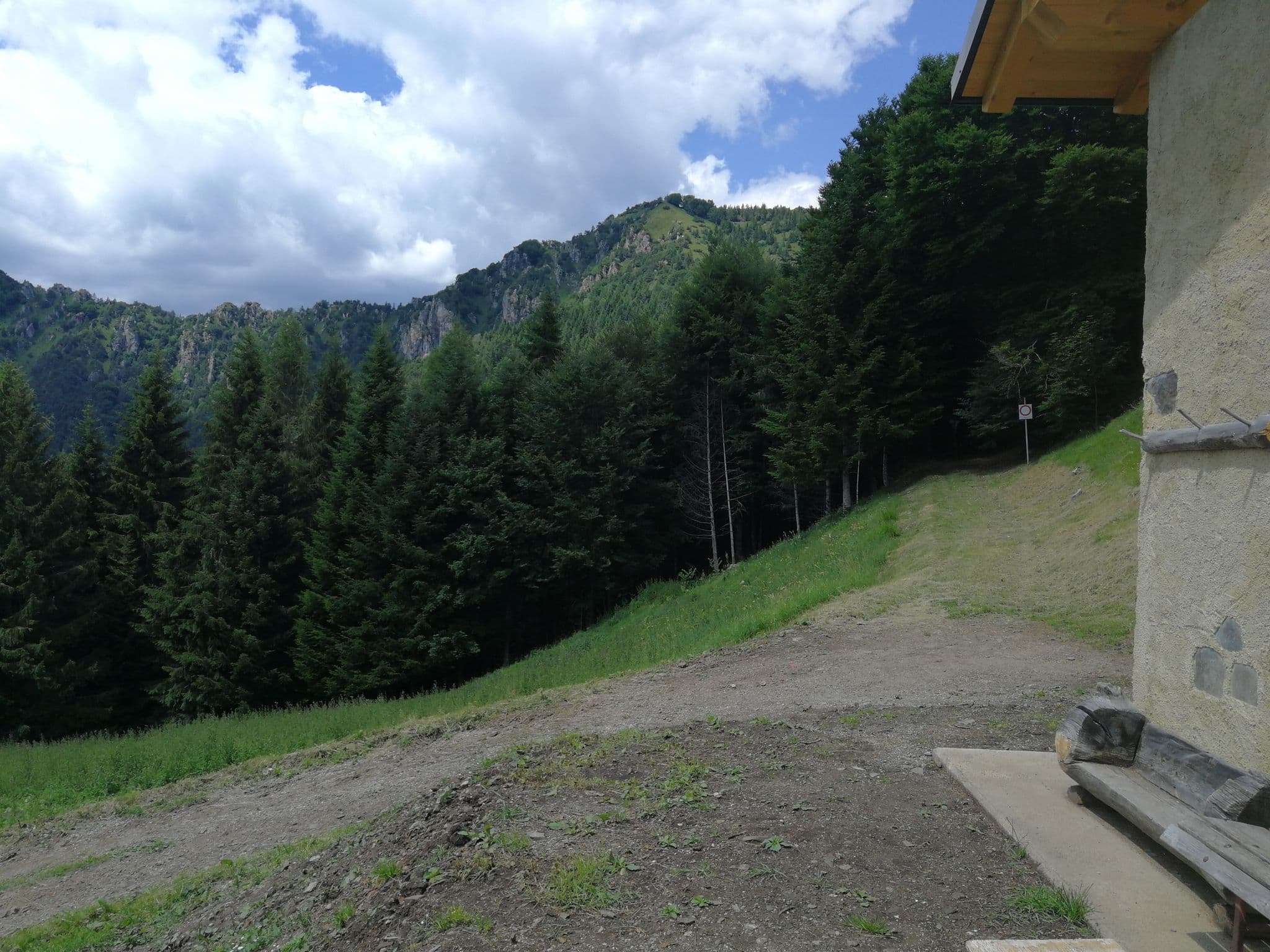 Street view near Malga Monsur, Storo — © zonta72 (CC BY-SA · Mapillary)