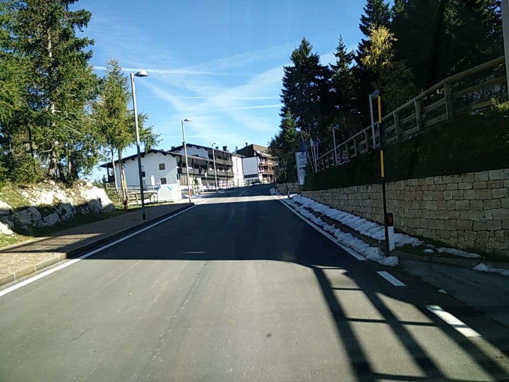Street view near Hotel Chalet Caminetto, Ravina — © joostjakob (CC BY-SA · Mapillary)