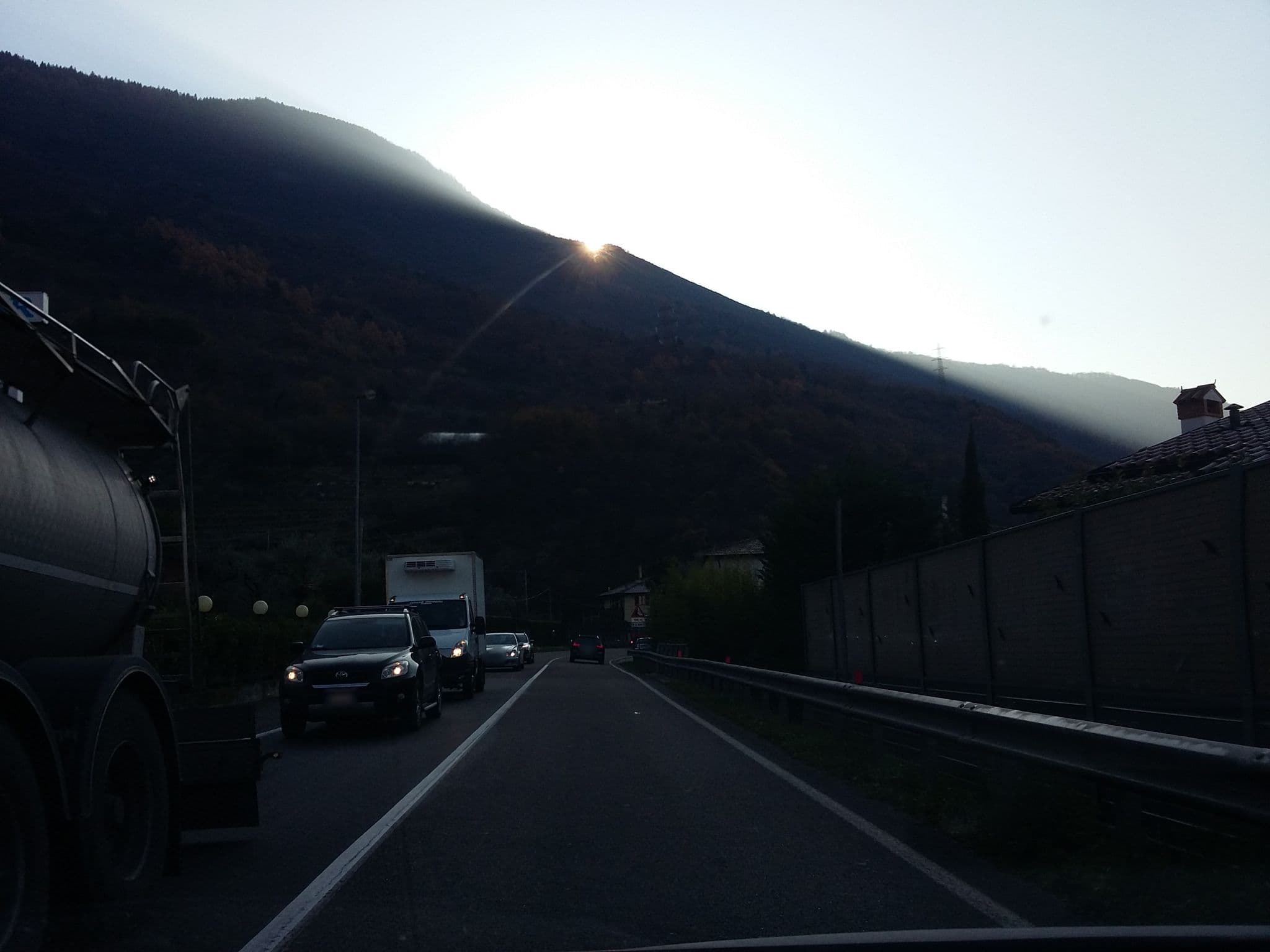 Street view near Hotel Everest Arco, Bolognano-Vignole — © zonta72 (CC BY-SA · Mapillary)