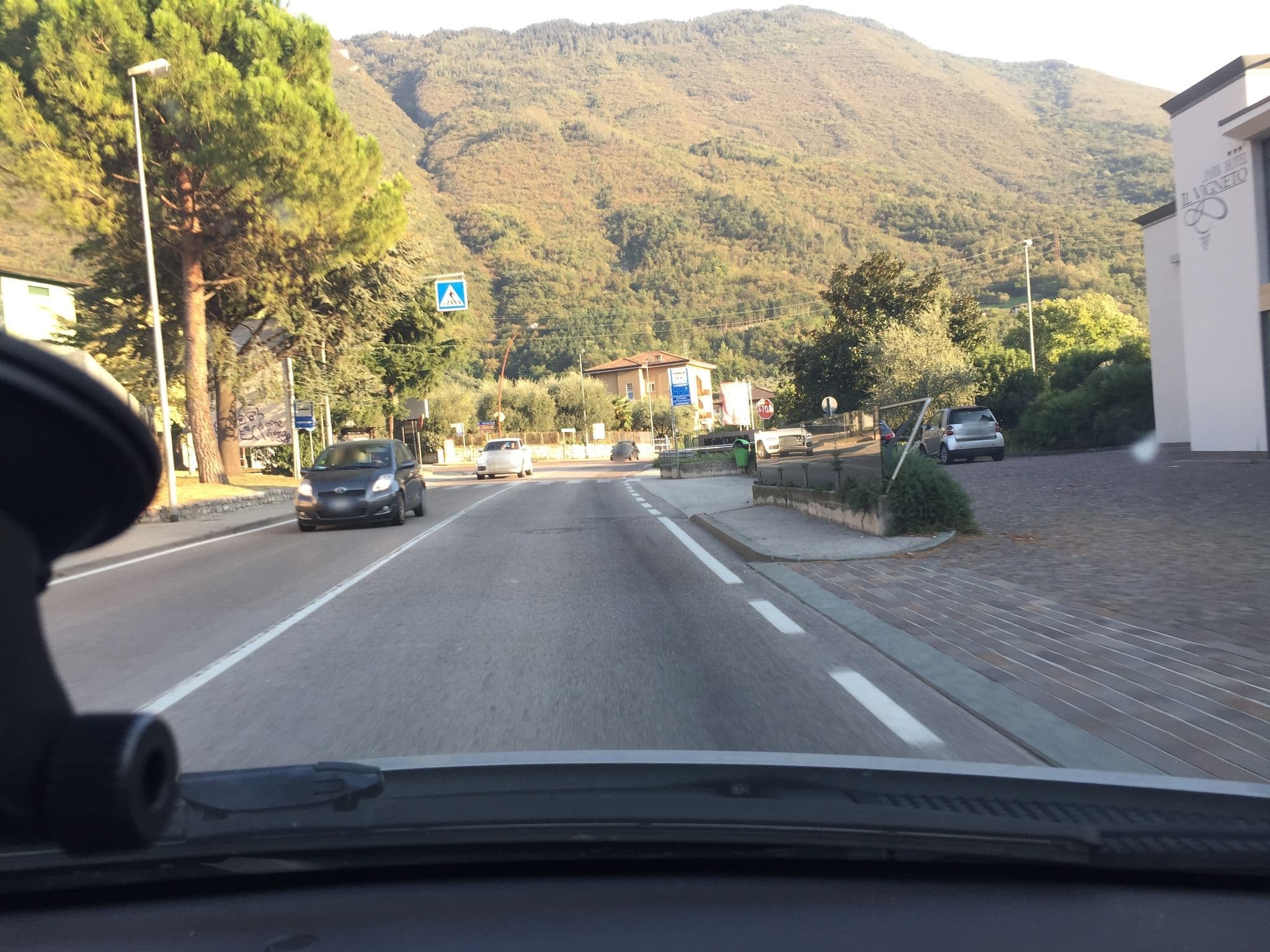 Street view near Park Hotel Il Vigneto, Bolognano-Vignole — © andrea (CC BY-SA · Mapillary)