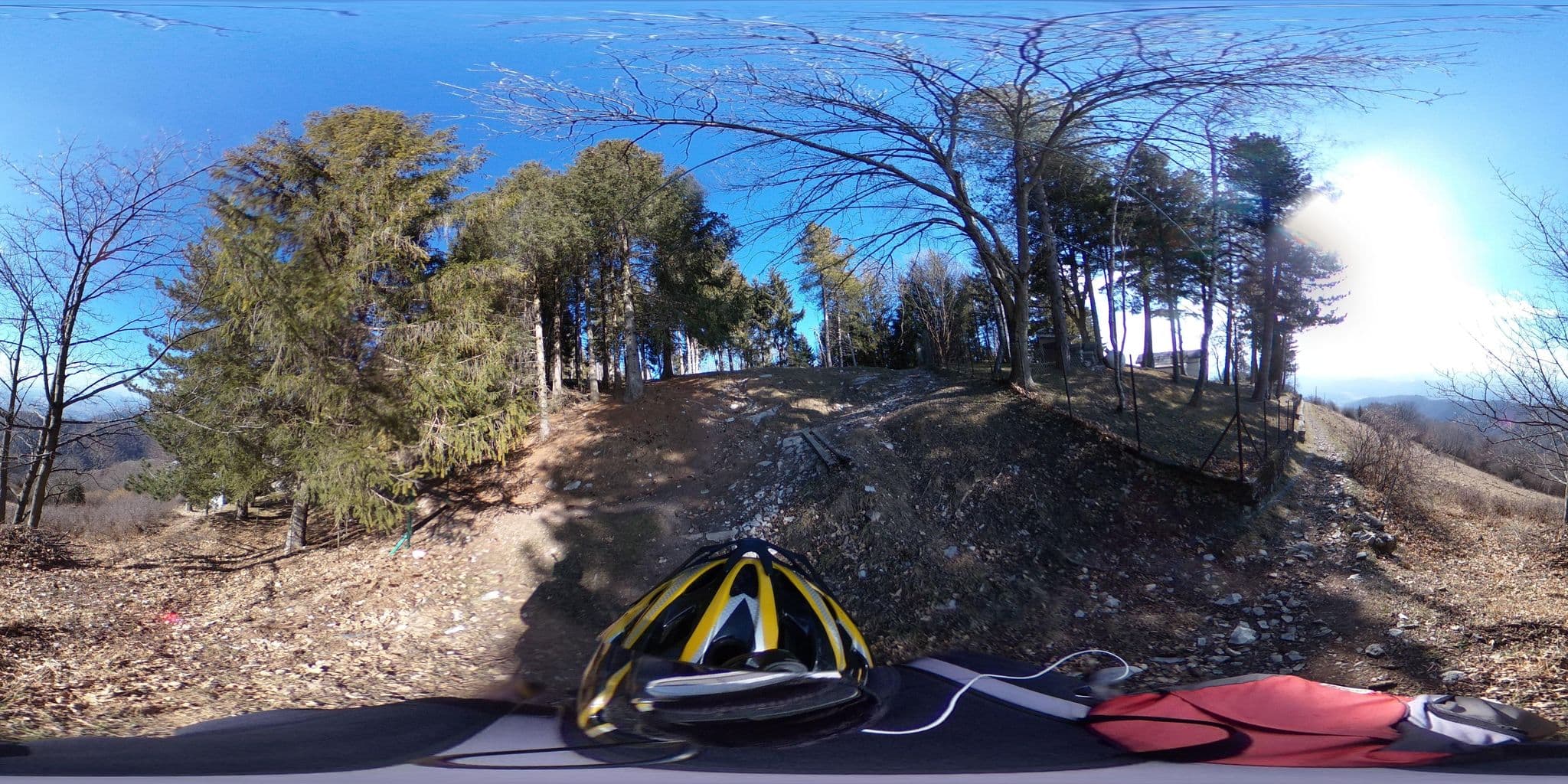 Street view near Rifugio Capanna Falco, Moltrasio — © kaitu (CC BY-SA · Mapillary)