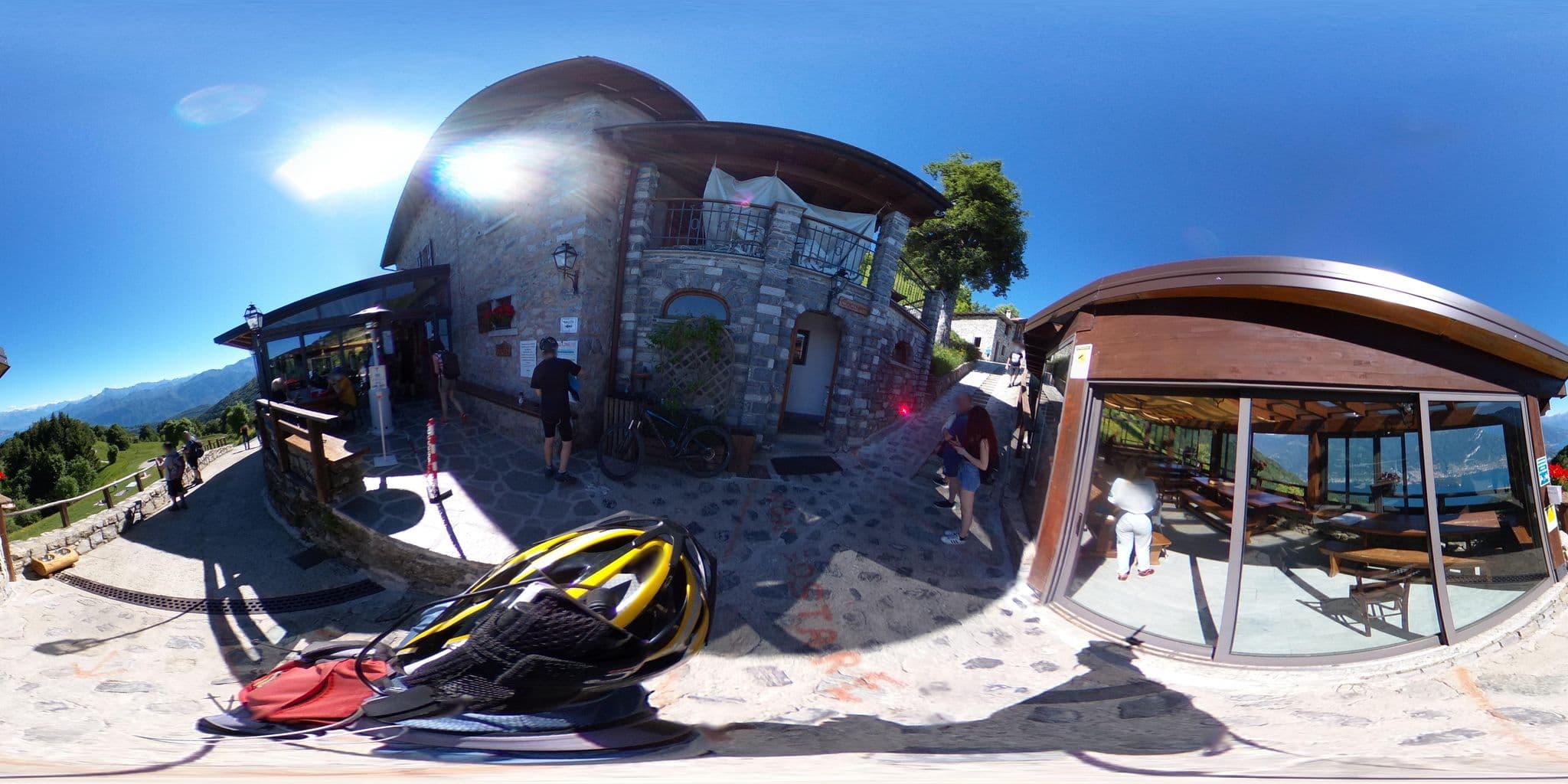 Street view near Rifugio Martina, Lezzeno — © kaitu (CC BY-SA · Mapillary)