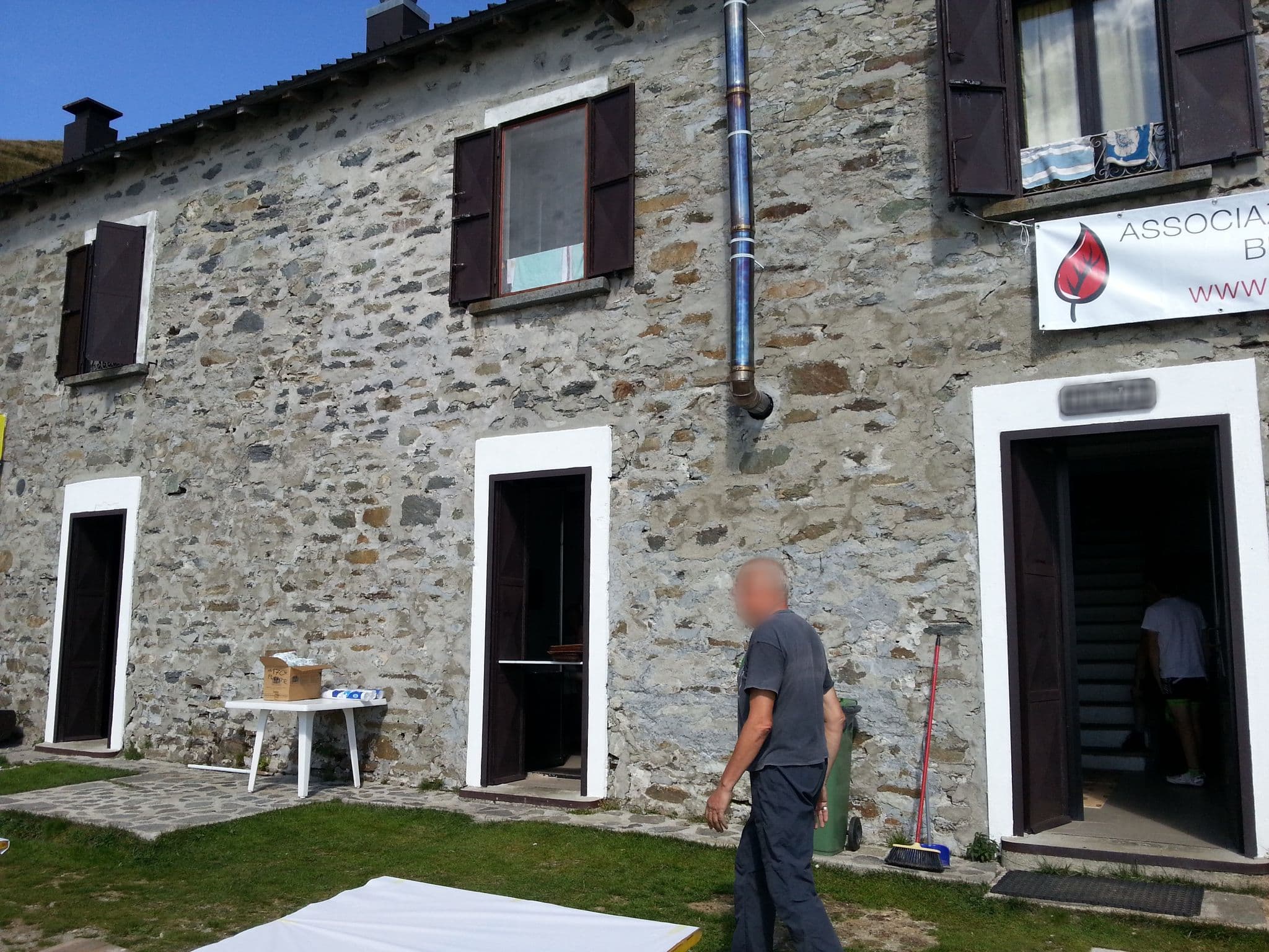 Street view near Rifugio San Jorio, Dongo — © kaitu (CC BY-SA · Mapillary)