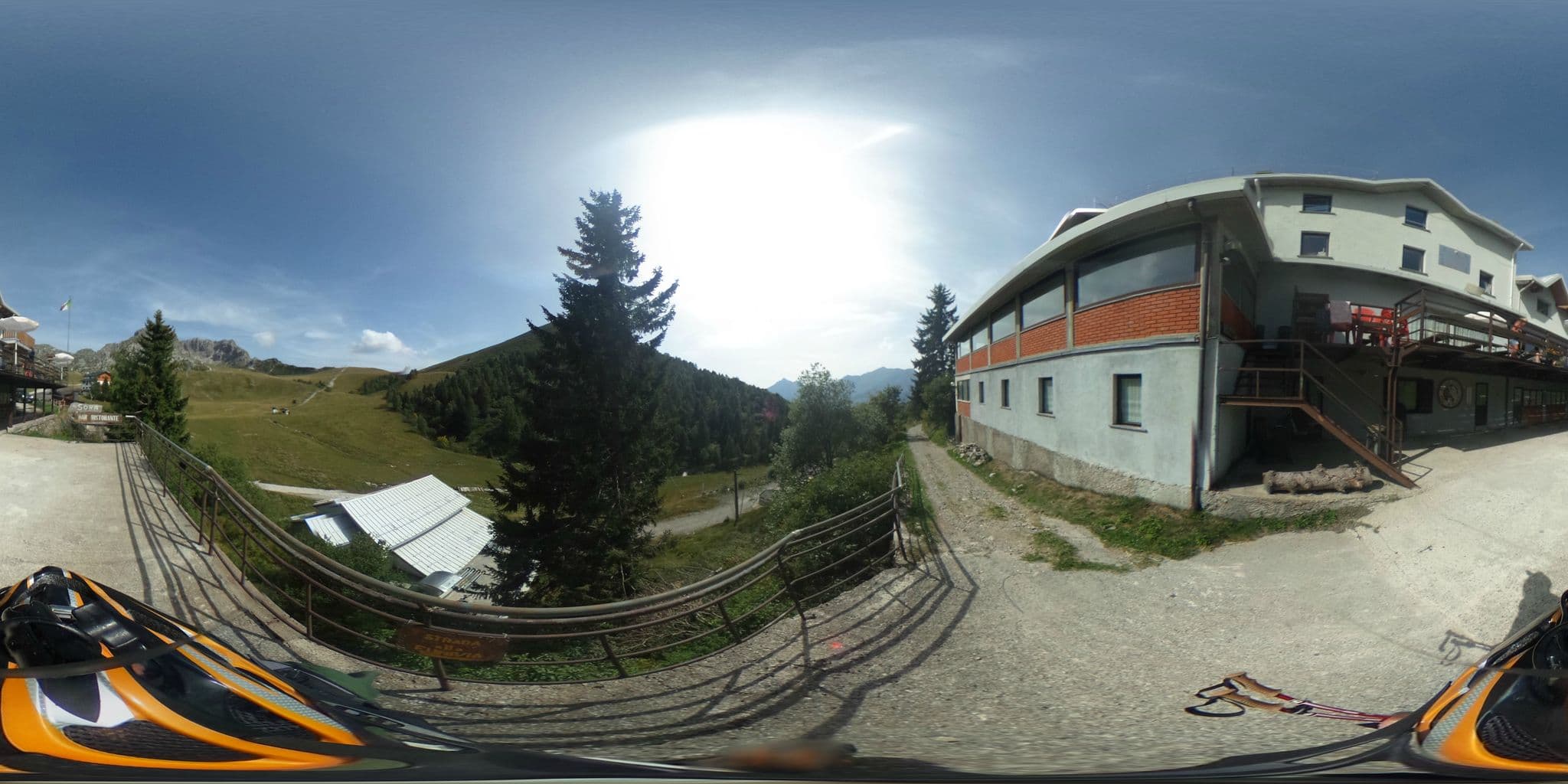 Street view near Rifugio Sora Casari, Barzio — © kaitu (CC BY-SA · Mapillary)