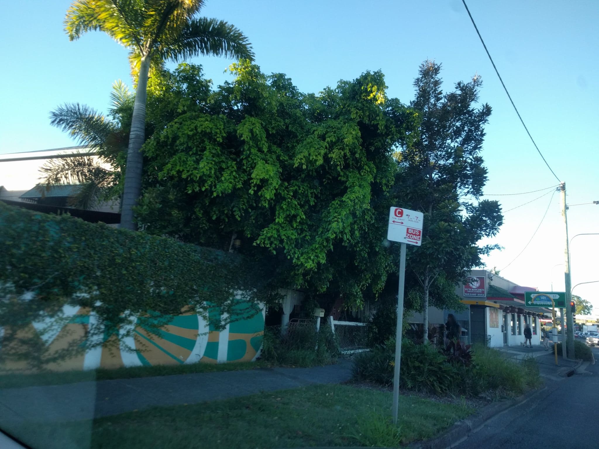 Street view near Brisbane Street Studios, Dutton Park — © davidbdean (CC BY-SA · Mapillary)