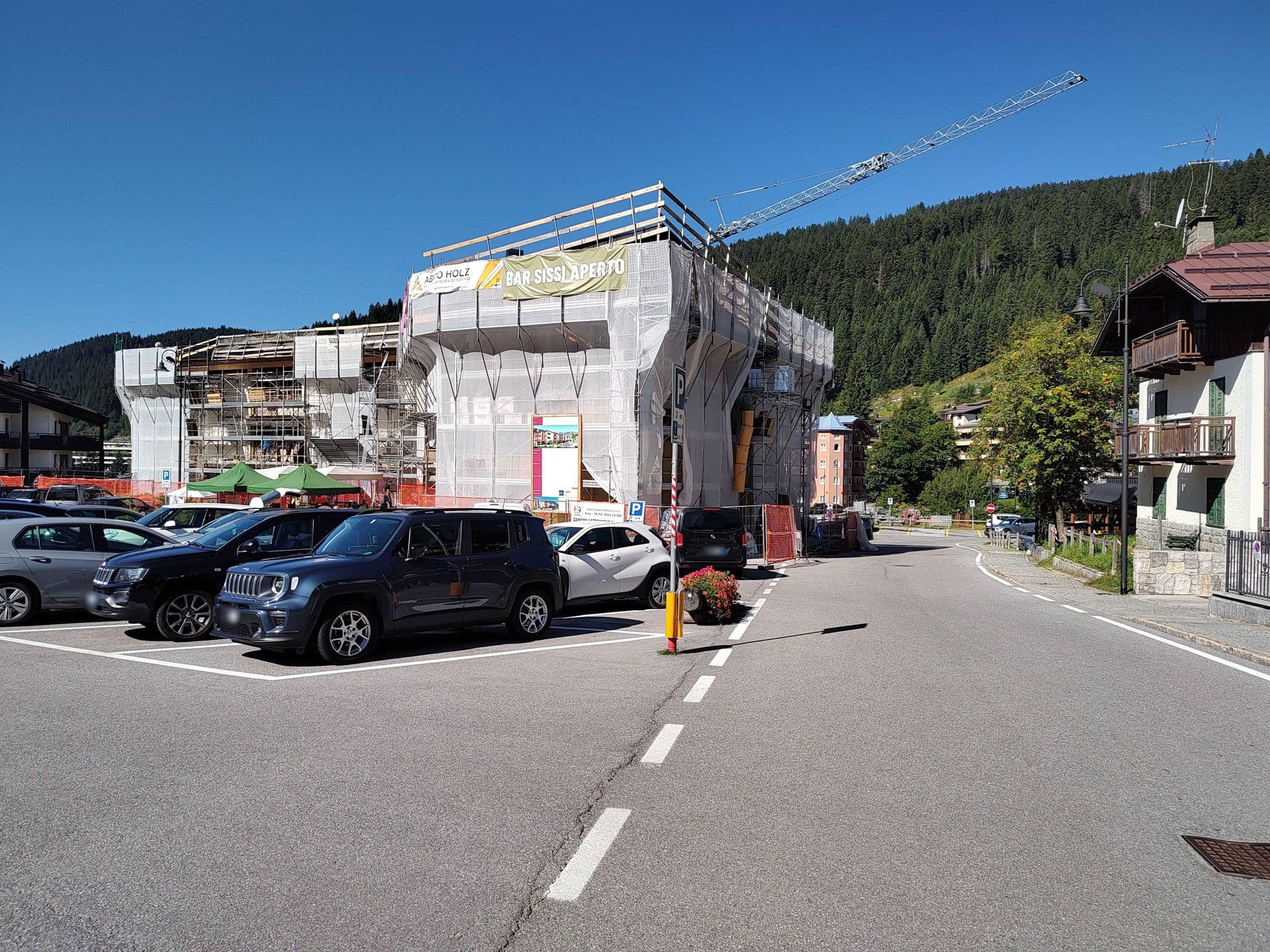 Street view near Residenza Palù, Pinzolo