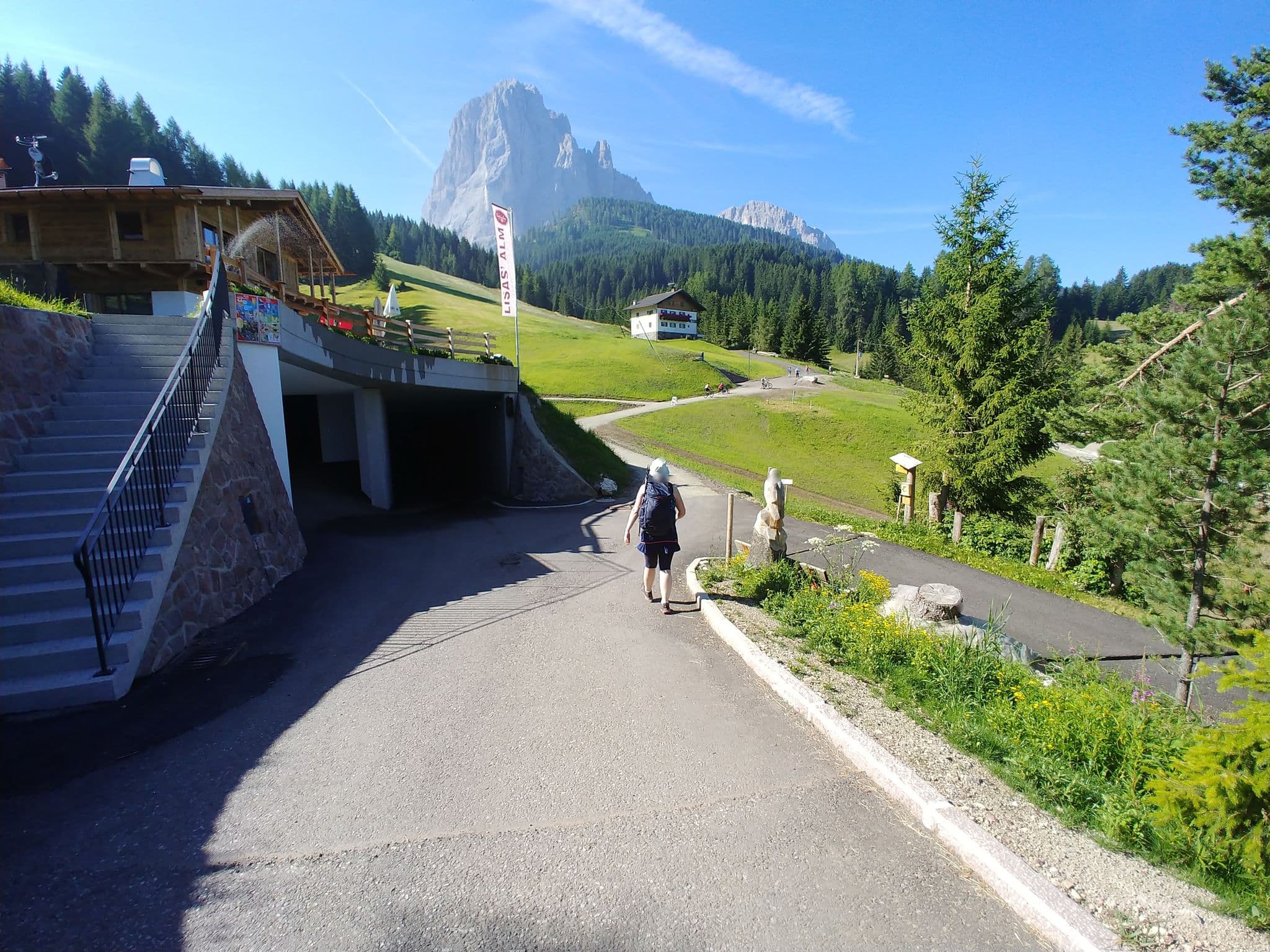 Street view near Cësa Sasplat, Santa Cristina Valgardena — © highlander (CC BY-SA · Mapillary)