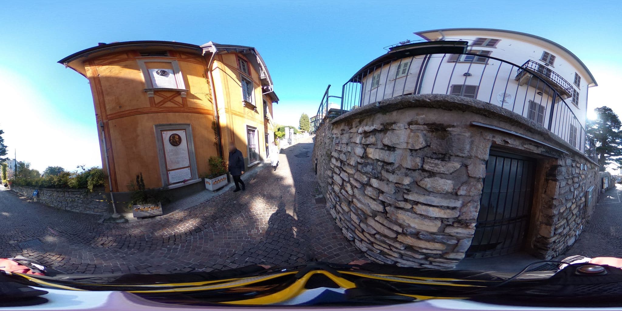 Street view near Albergo Bellavista, Brunate — © kaitu (CC BY-SA · Mapillary)