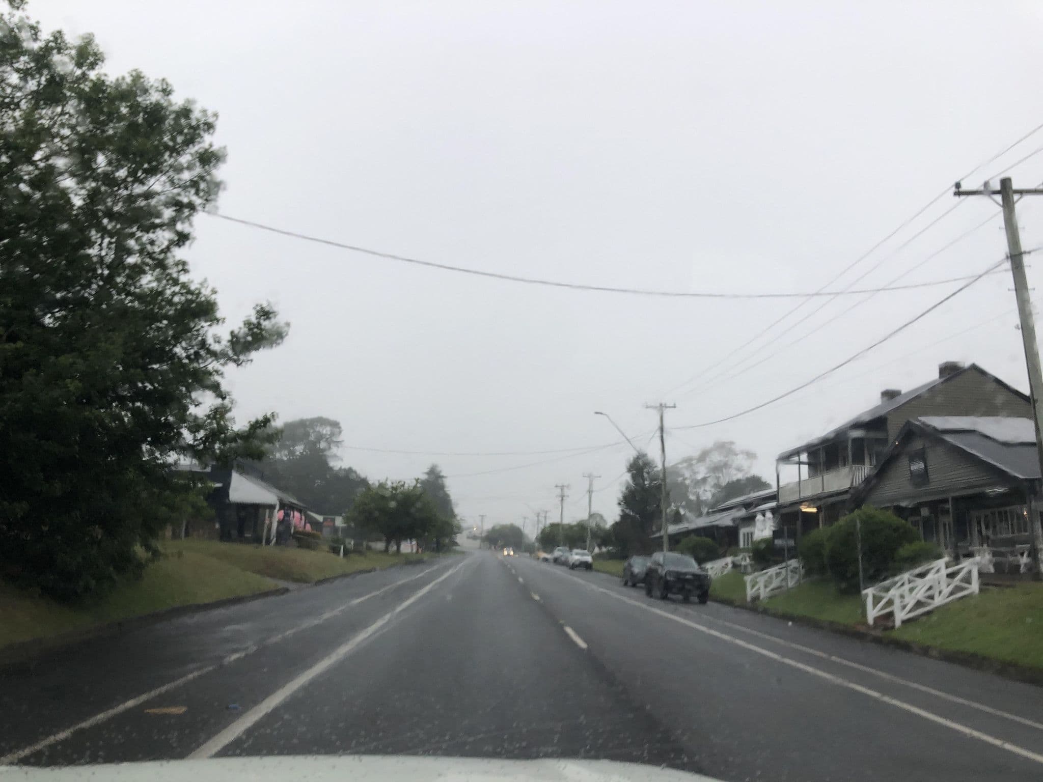 Street view near Robertson Inn, Avondale — © jlstudio (CC BY-SA · Mapillary)