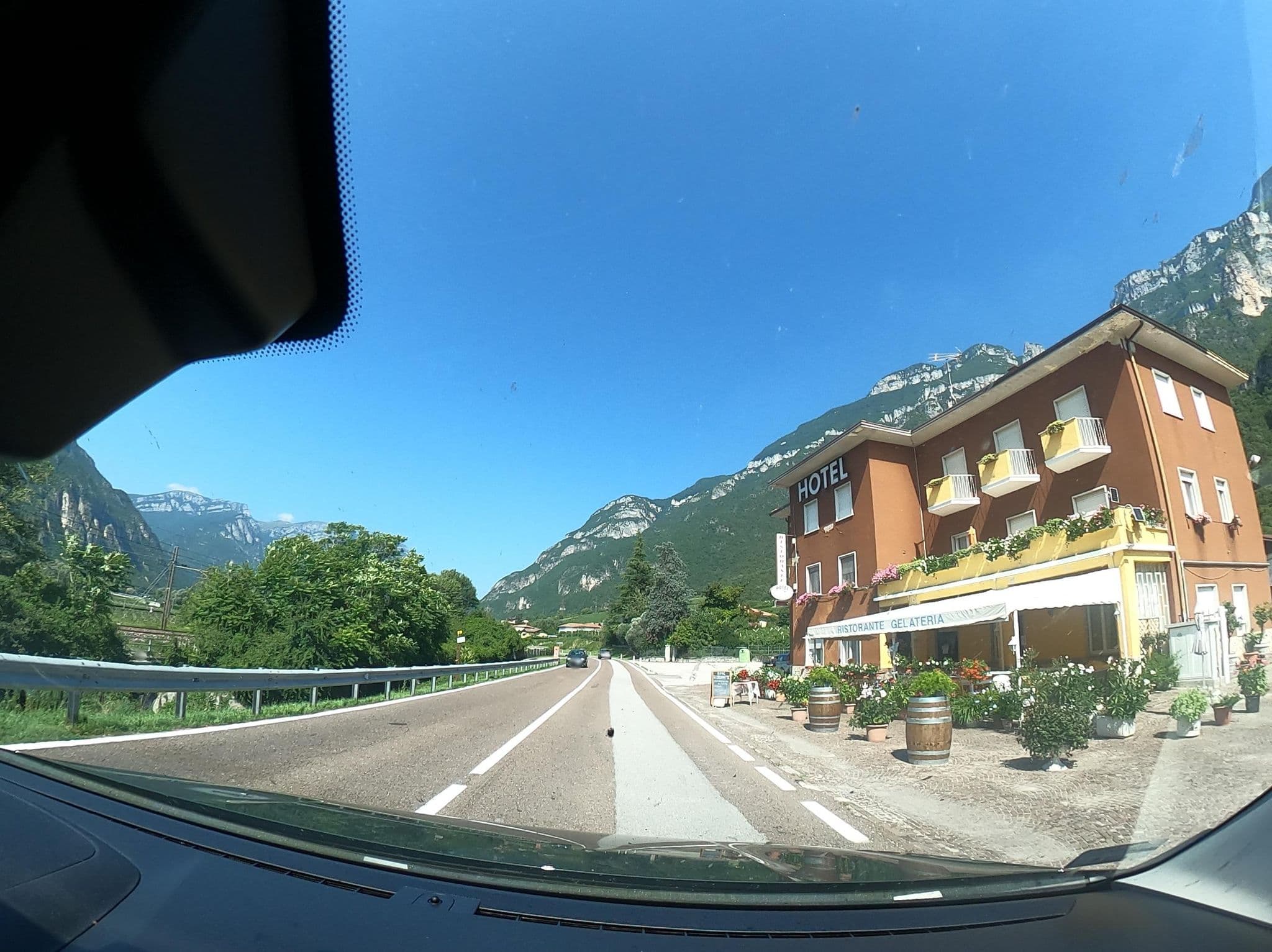 Street view near Hotel Ristorante Monte Baldo, Avio — © vst (CC BY-SA · Mapillary)