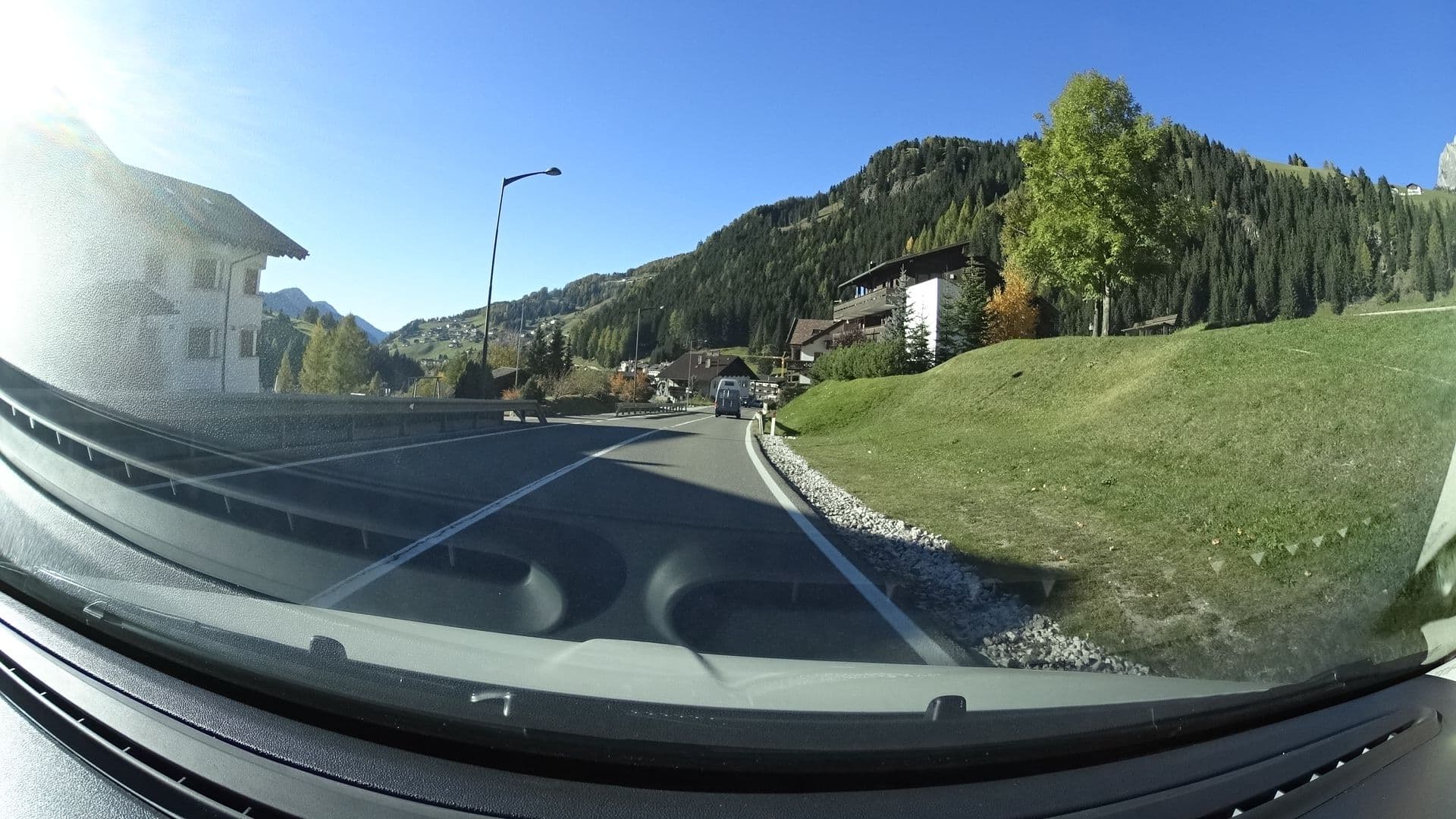 Street view near Comploj, Selva