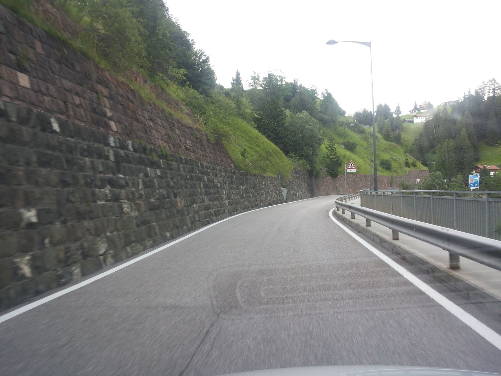 Street view near Florian, Santa Cristina Valgardena — © musuruan (CC BY-SA · Mapillary)