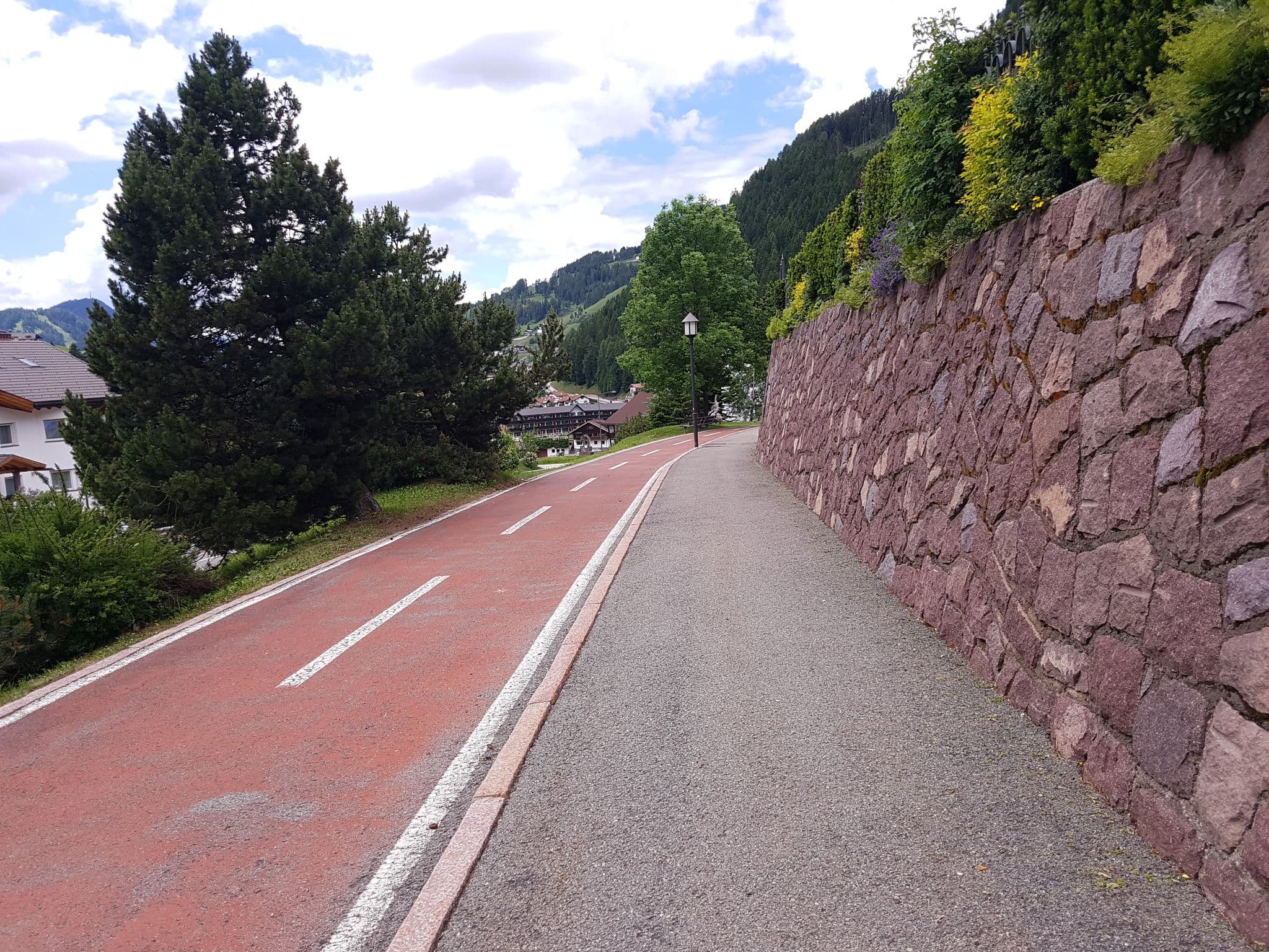 Street view near Hotel Portillo Dolomites 1966', Selva — © dsmm (CC BY-SA · Mapillary)