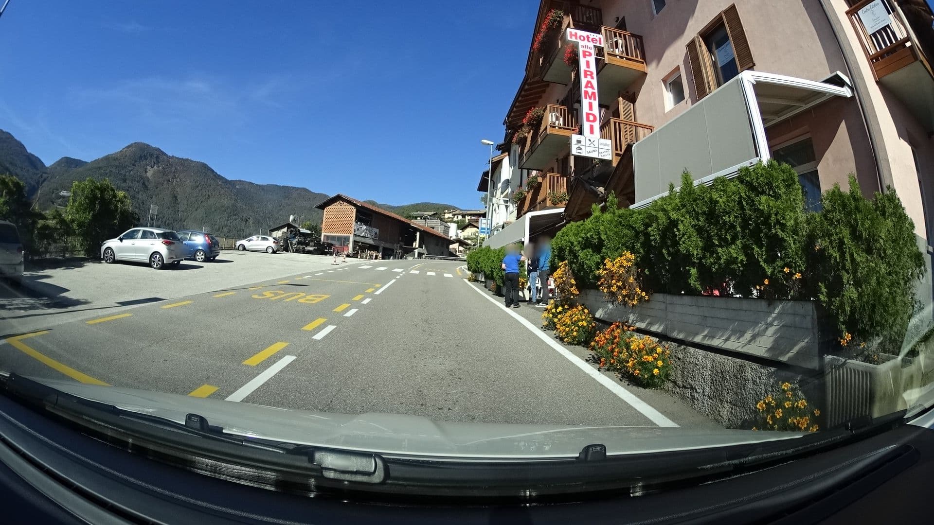 Street view near Alle Piramidi, Cembra — © sashazykov (CC BY-SA · Mapillary)