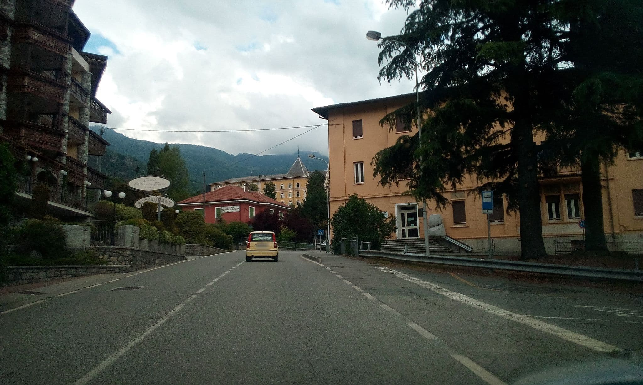 Street view near Relais du Foyer, Saint-Vincent — © gianmarionavi (CC BY-SA · Mapillary)