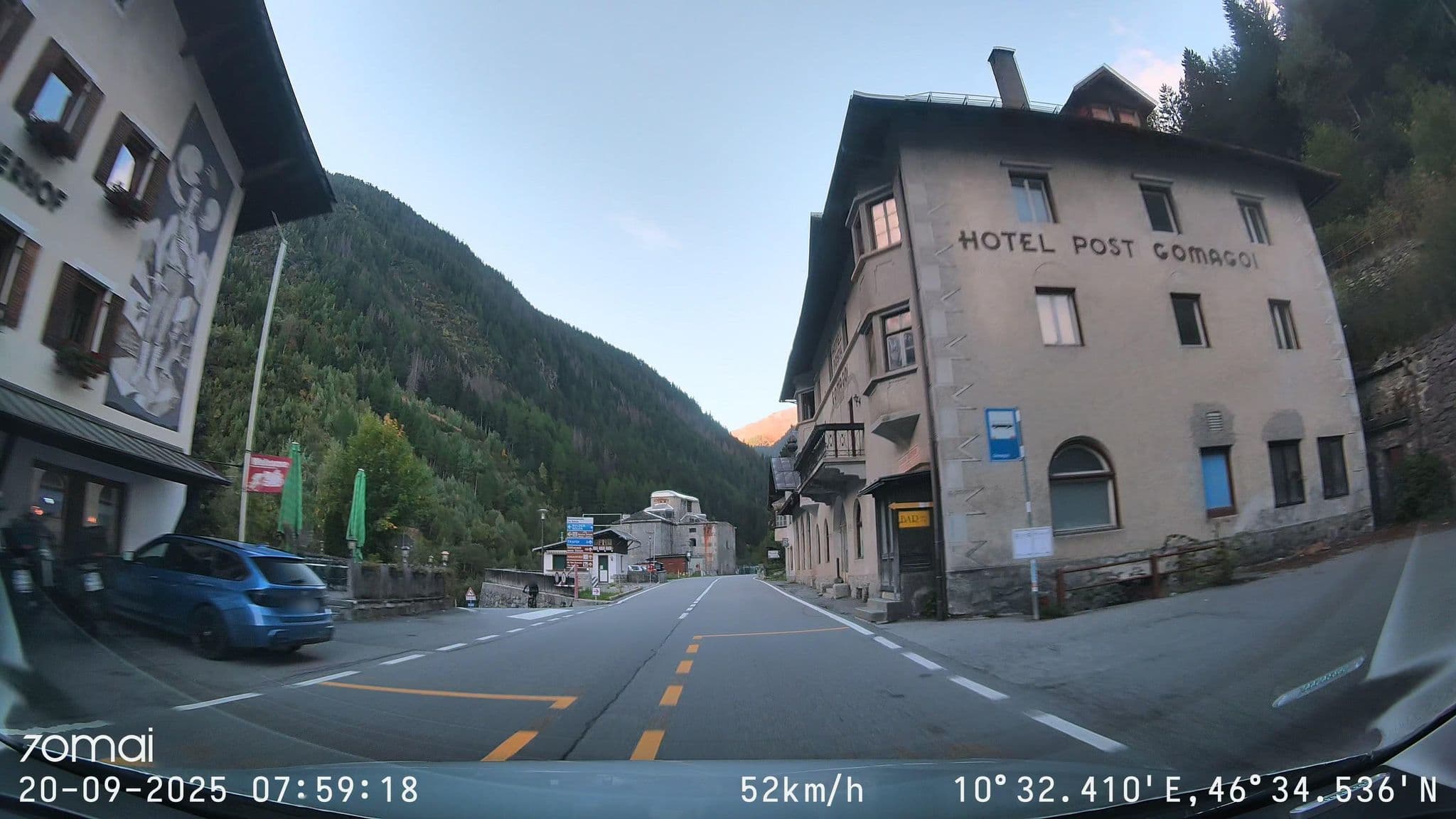 Street view near Hotel Gomagoierhof, Prato Allo Stelvio — © doriel (CC BY-SA · Mapillary)