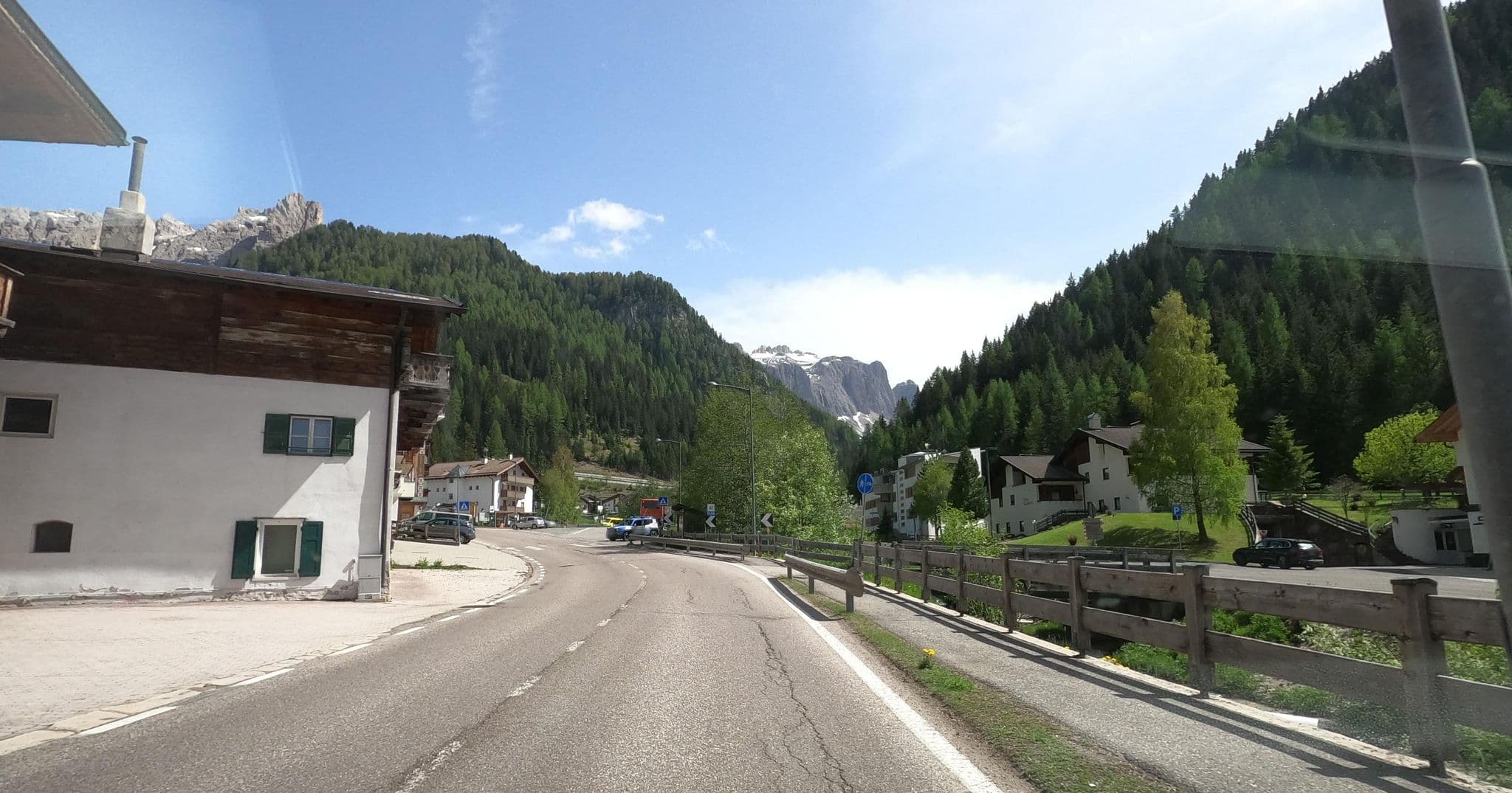 Street view near Frea, Selva