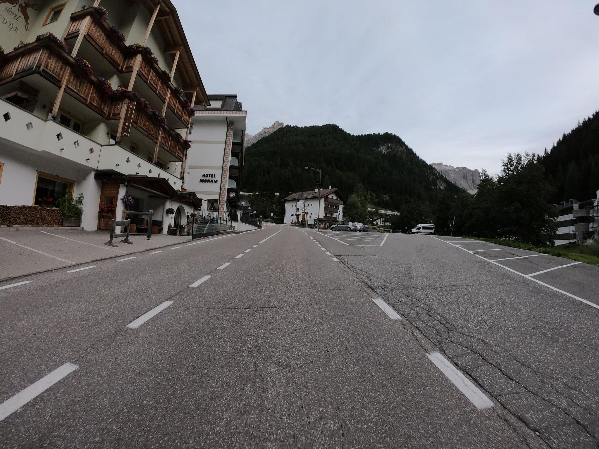 Street view near Edda, Selva