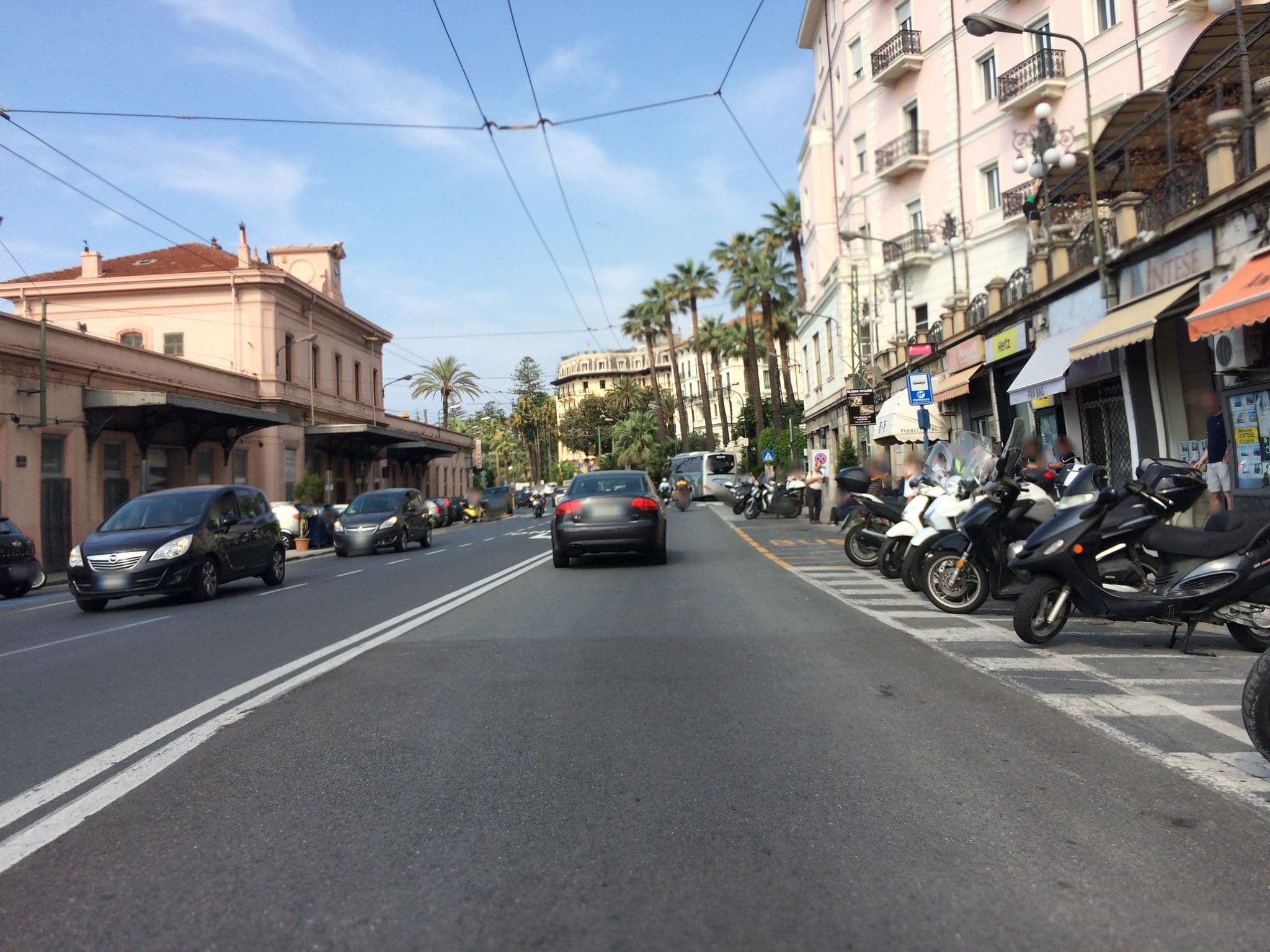Street view near Hotel Europa, Sanremo — © cxc (CC BY-SA · Mapillary)