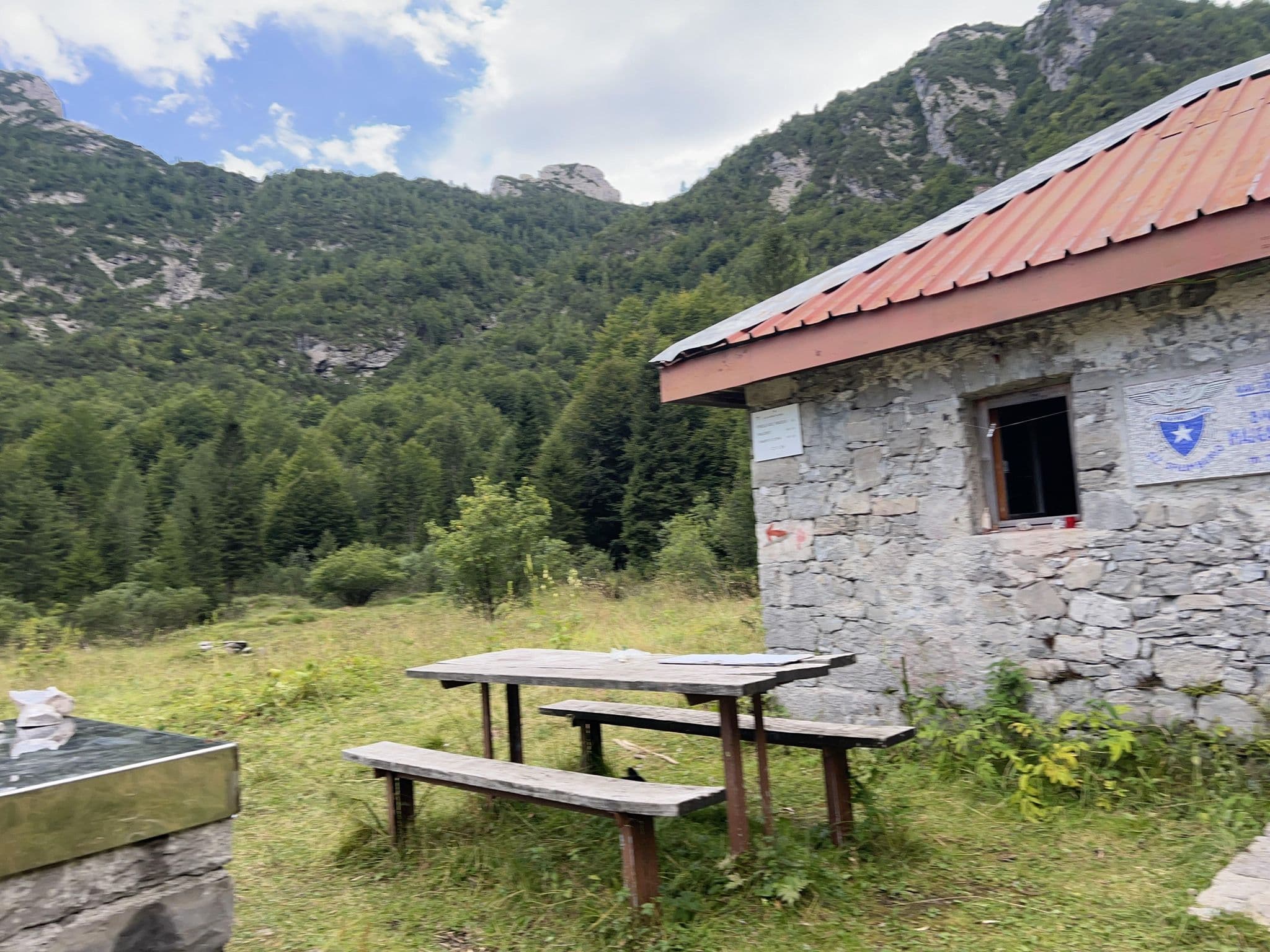 Street view near Ricovero Casera Chiampis, Meduno — © igorzo (CC BY-SA · Mapillary)
