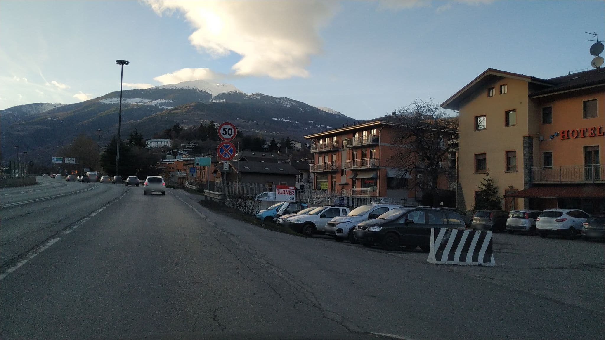 Street view near Hotel Mochettaz, Chef-Lieu — © mikki65 (CC BY-SA · Mapillary)