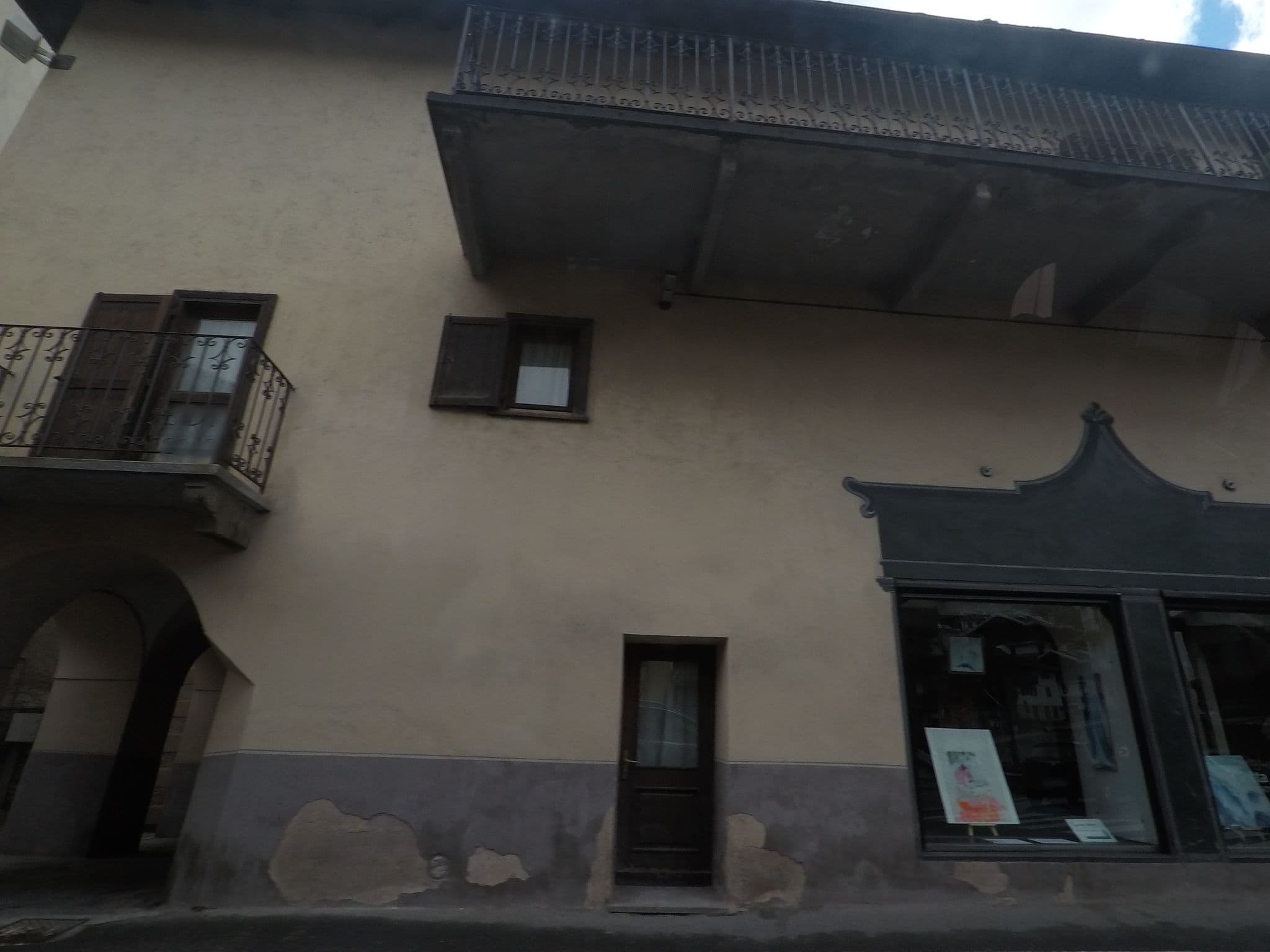 Street view near Hotel Grandes Murailles, Valtournenche — © bcostacurta (CC BY-SA · Mapillary)