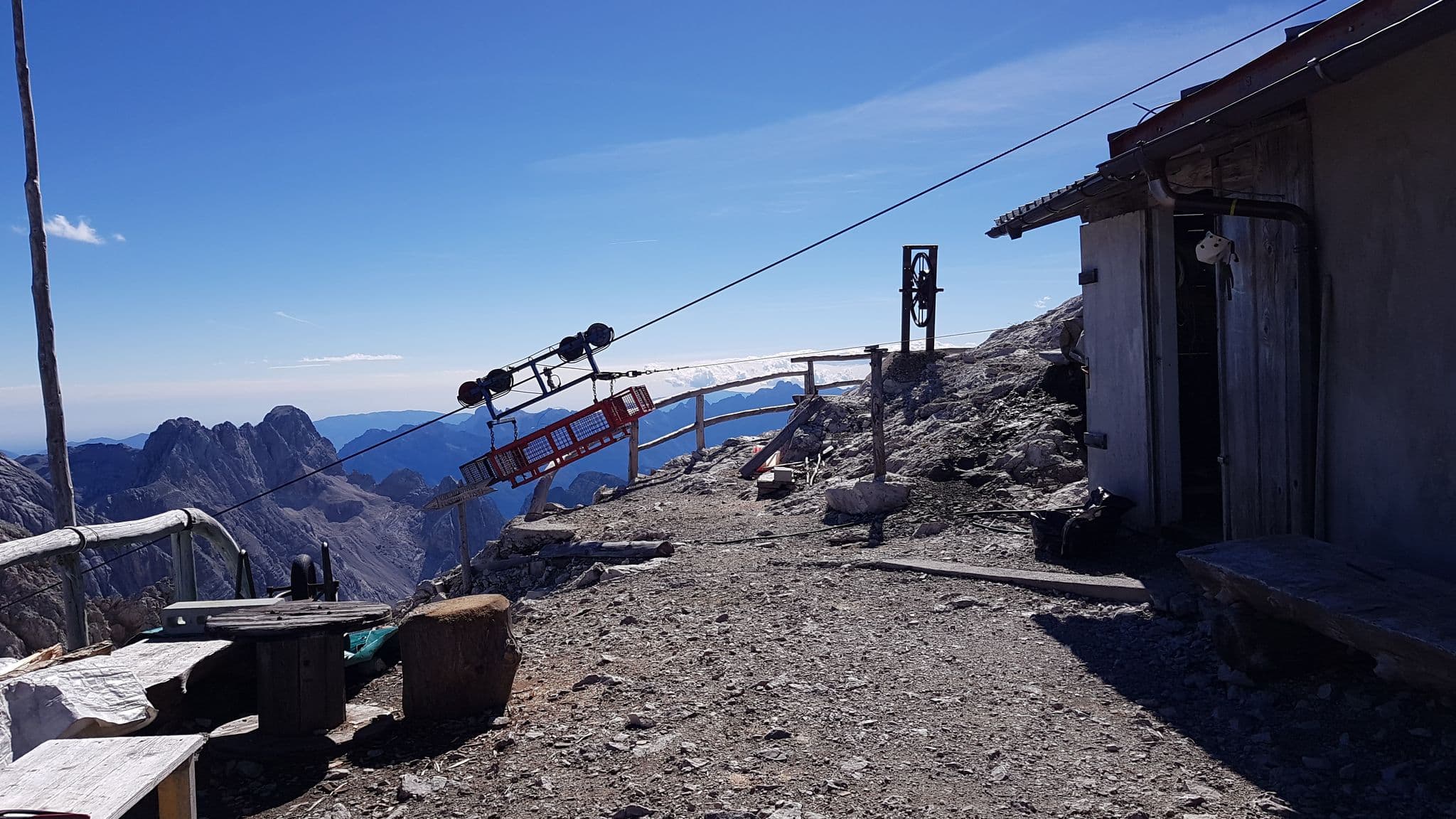 Street view near Rifugio Maria Vittoria Torrani, Cencenighe Agordino β Β© igorzo (CC BY-SA Β· Mapillary)