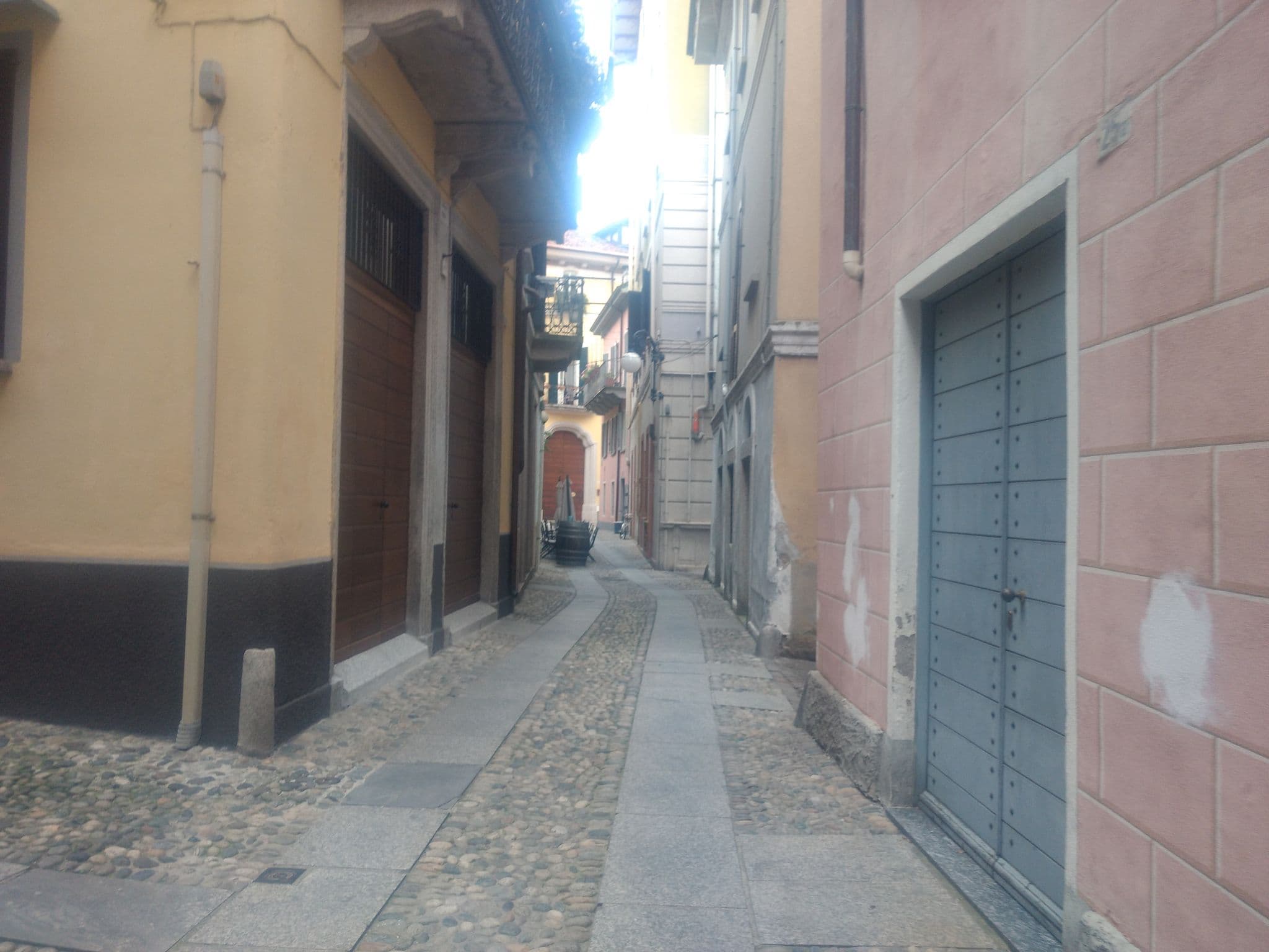 Street view near Italia, Verbania — © mapeadora (CC BY-SA · Mapillary)