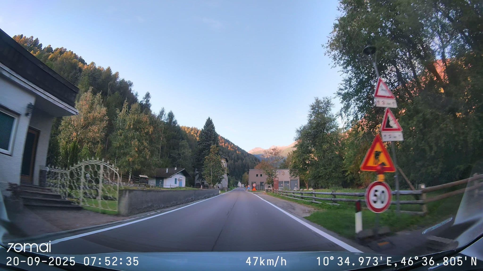 Street view near Hotel Prad, Prato Allo Stelvio — © doriel (CC BY-SA · Mapillary)