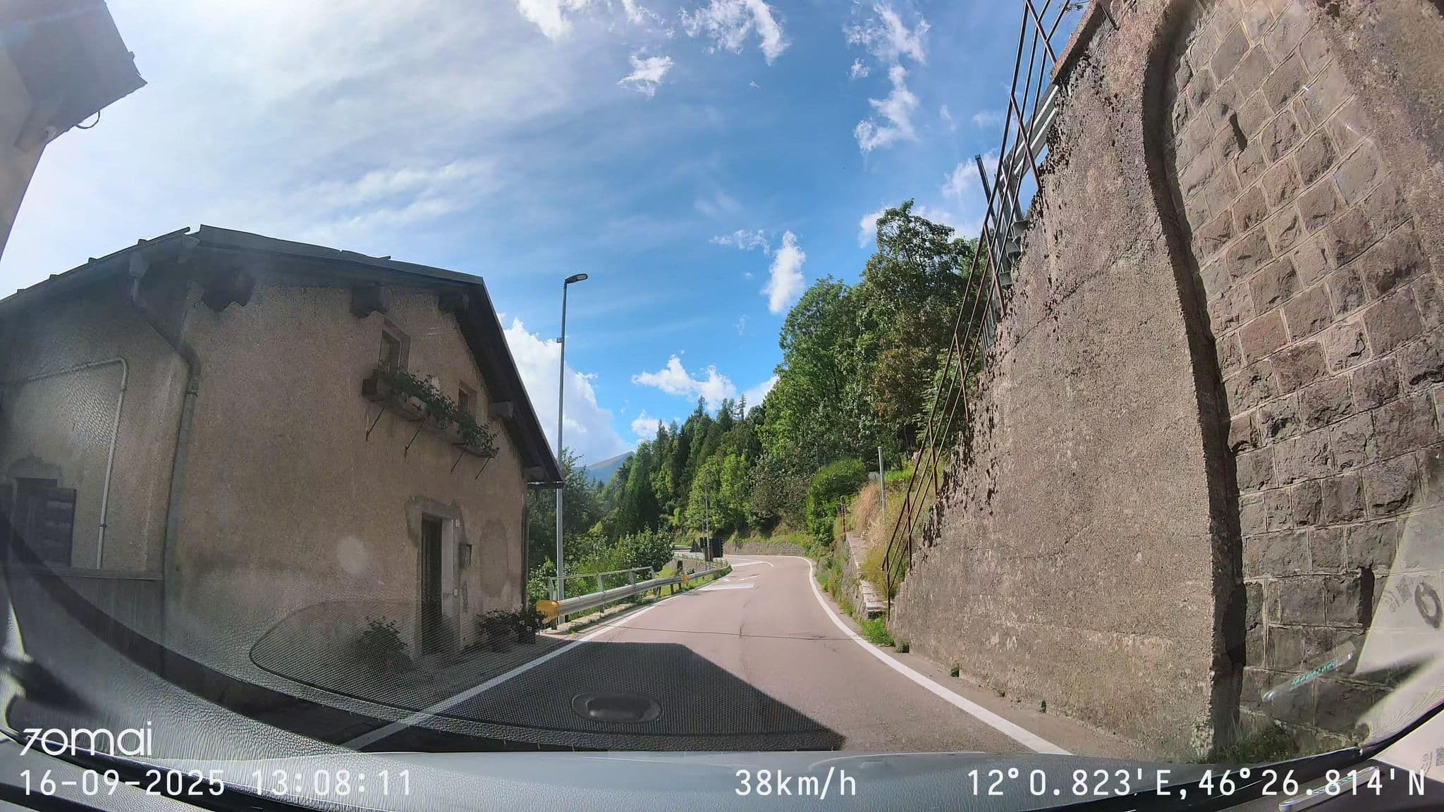 Street view near Hotel Garni Cesa dele Angele, Livinallongo del Col di Lana