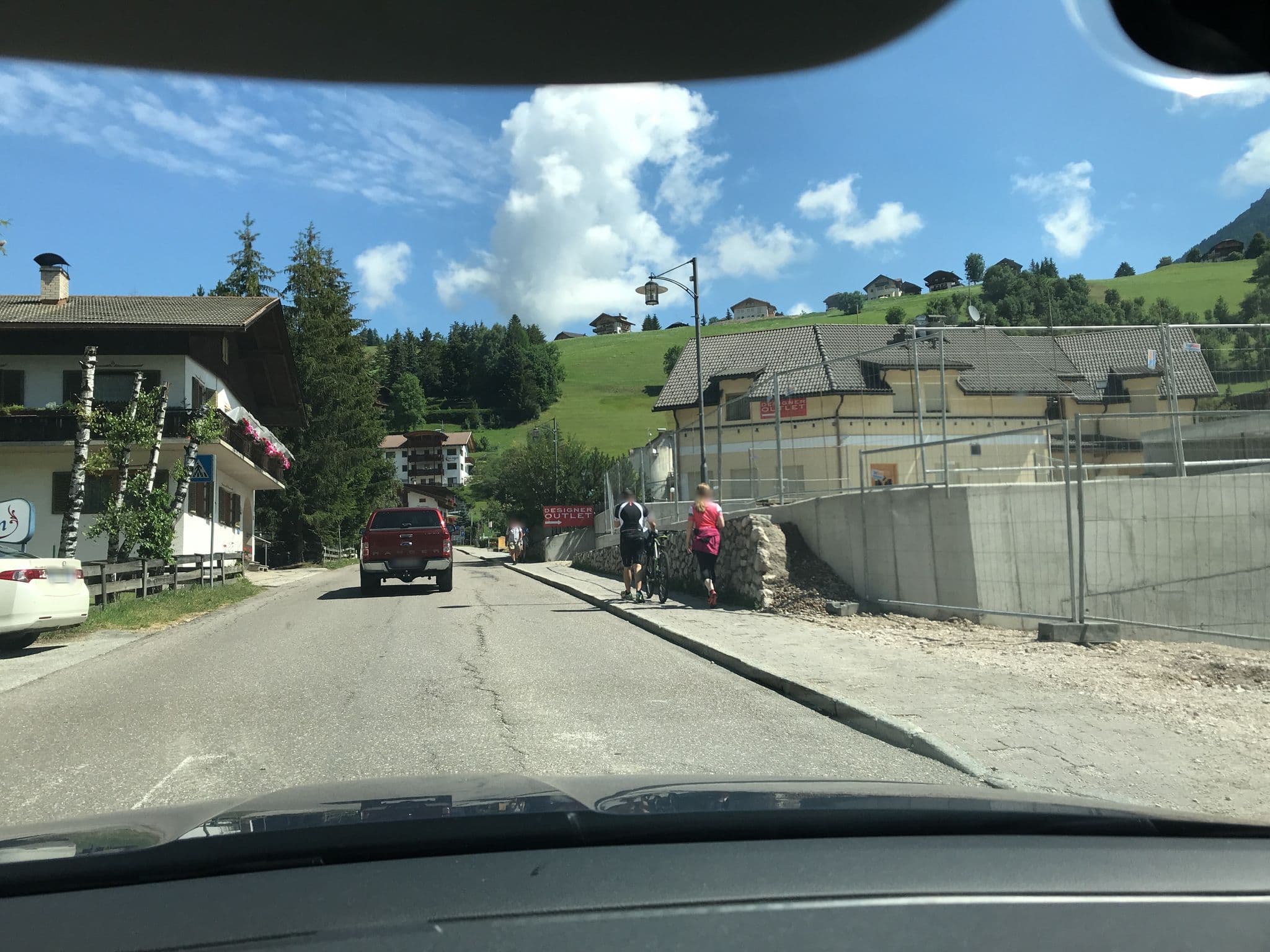 Street view near Catarina Lanz, La Valle - Wengen