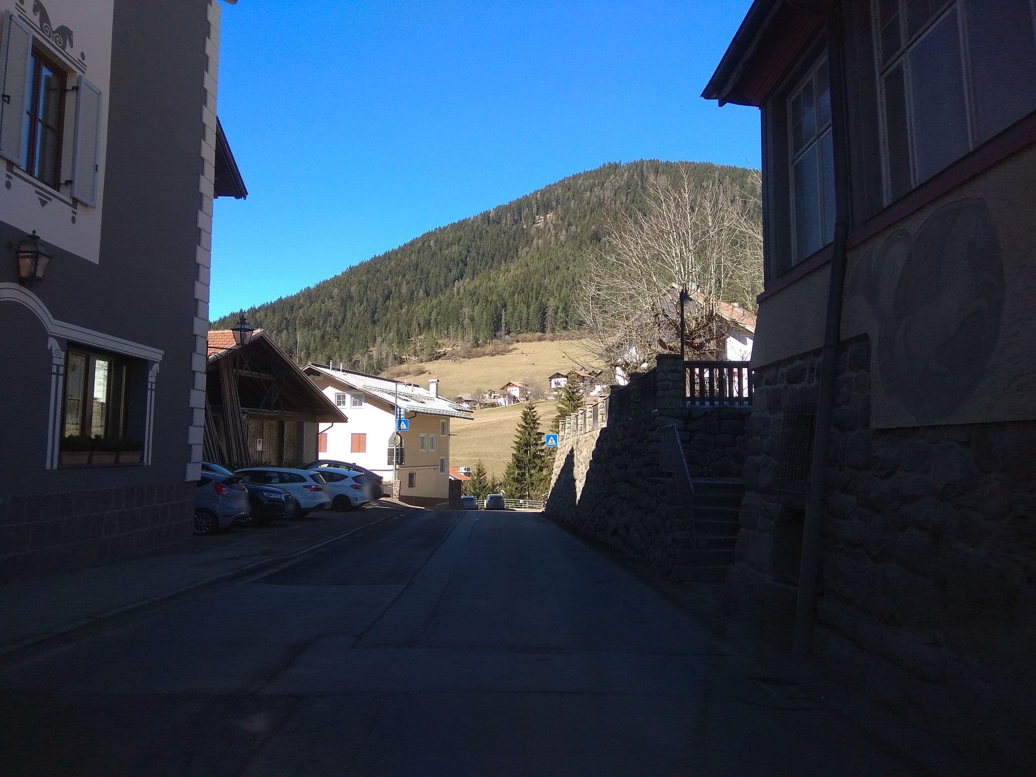 Street view near Romantik Hotel Post Weisses Rössl, Nova Levante — © silviopen (CC BY-SA · Mapillary)