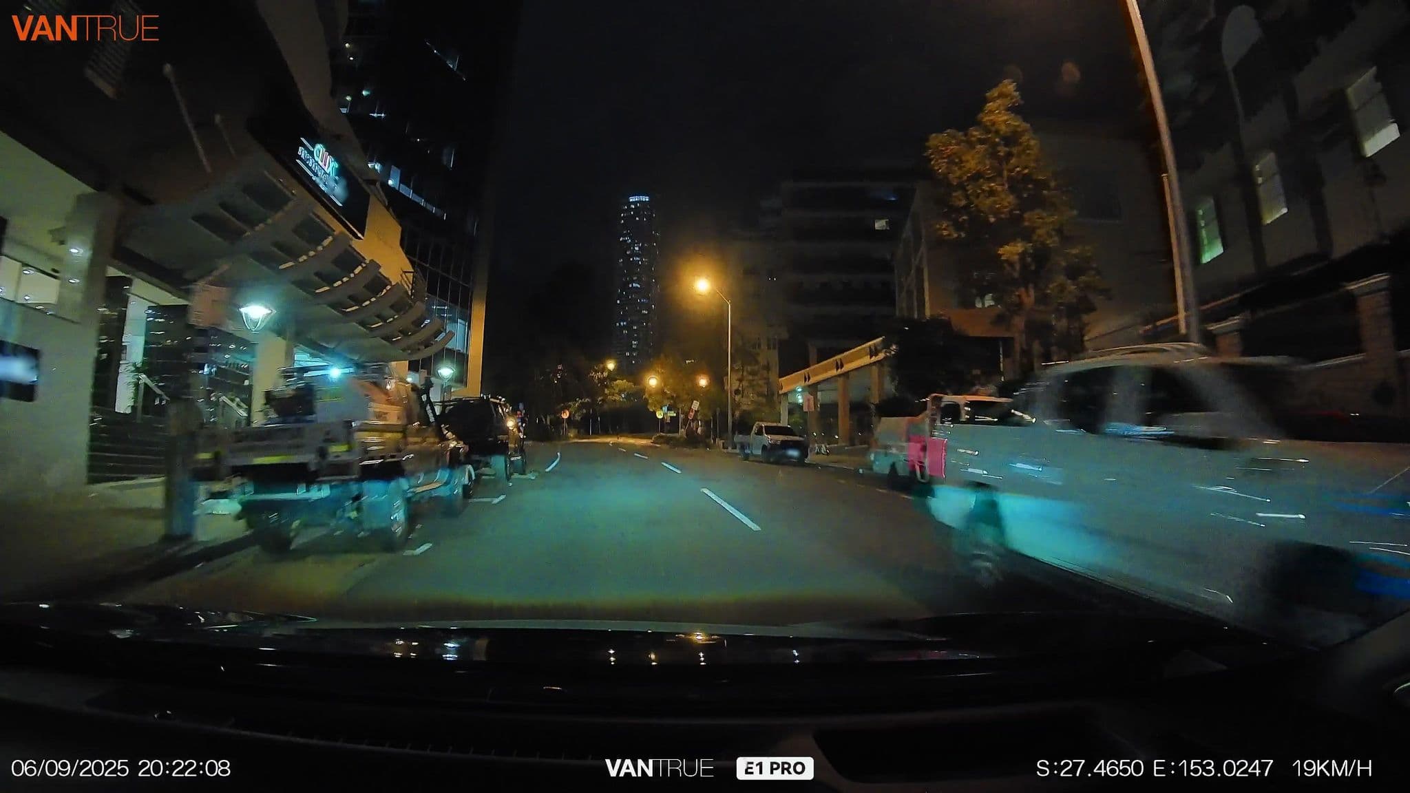 Street view near CLLIX Brisbane Central Apartments, Spring Hill — © davidar (CC BY-SA · Mapillary)