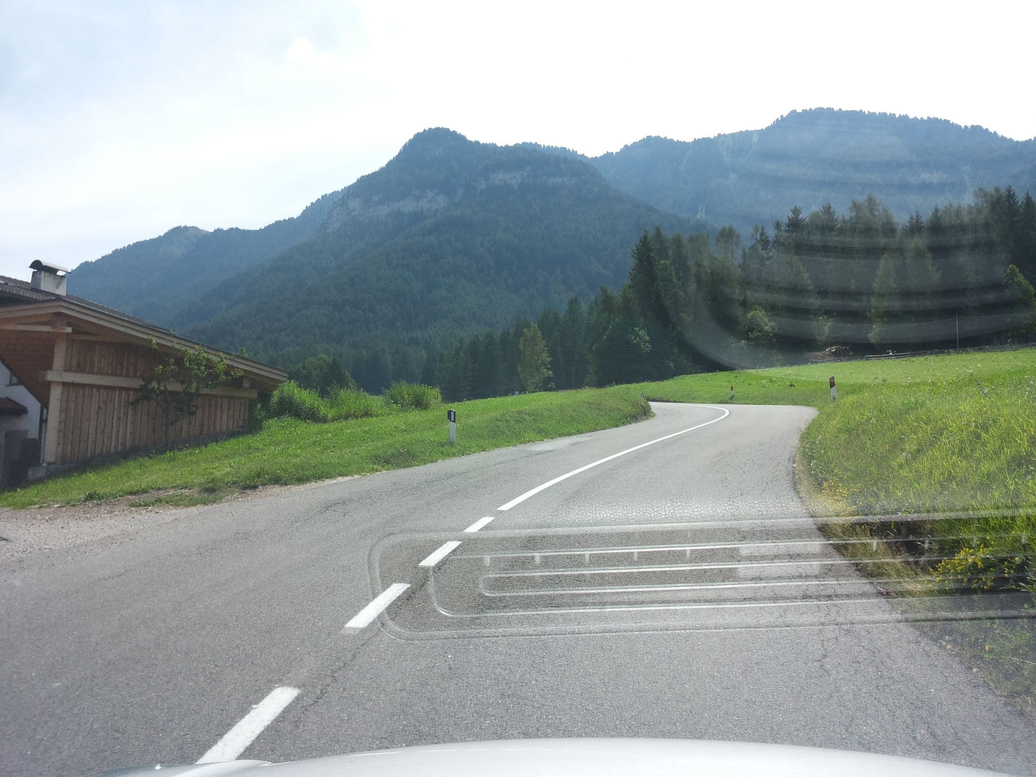 Street view near Morodeser-Hof, Castelrotto — © musuruan (CC BY-SA · Mapillary)