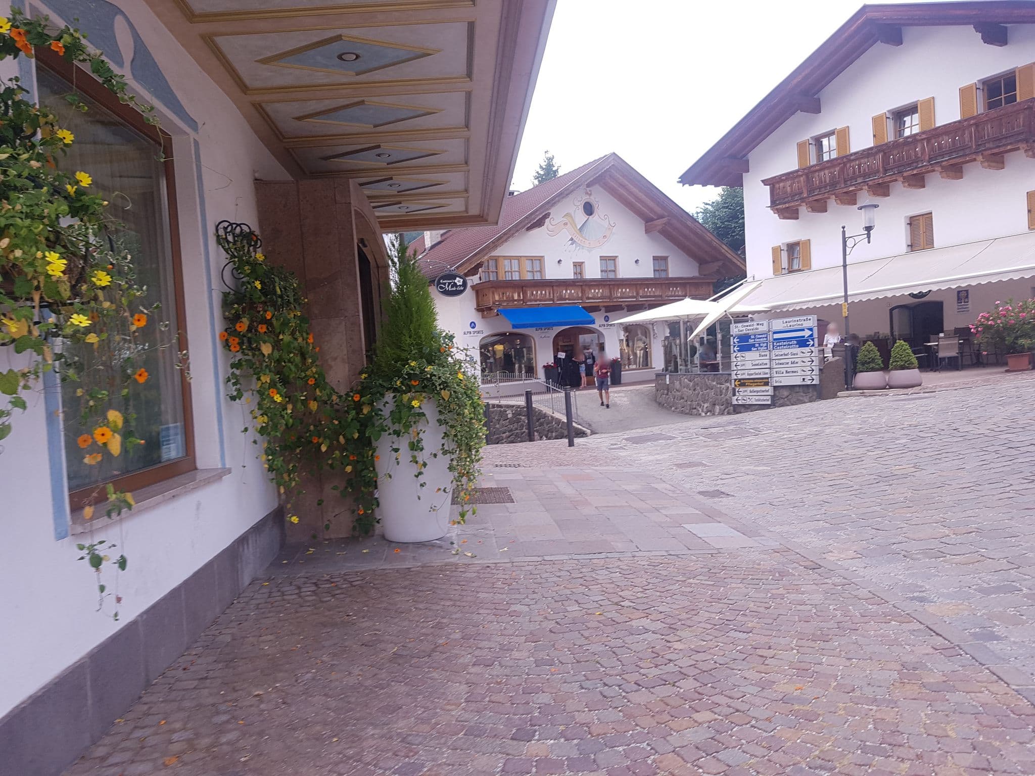Street view near Hotel Enzian - Genziana, Siusi