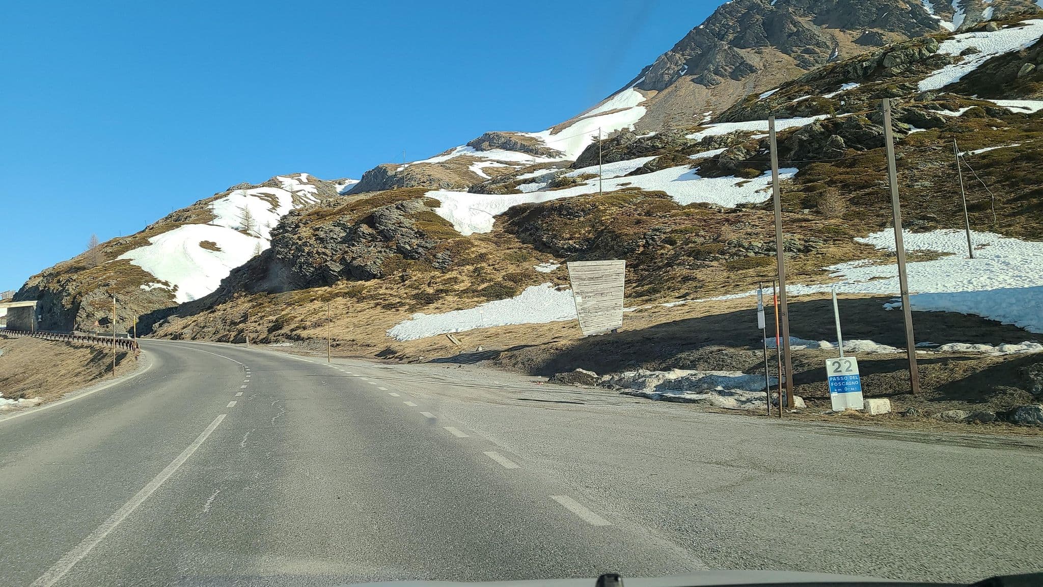 Street view near Interalpen, Isolaccia — © chrisbeddow (CC BY-SA · Mapillary)