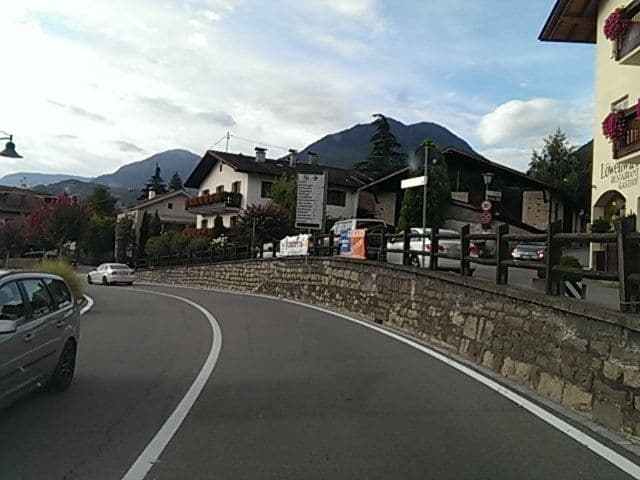 Street view near Hotel Restaurant Löwenwirt, Cermes — © bufonto (CC BY-SA · Mapillary)
